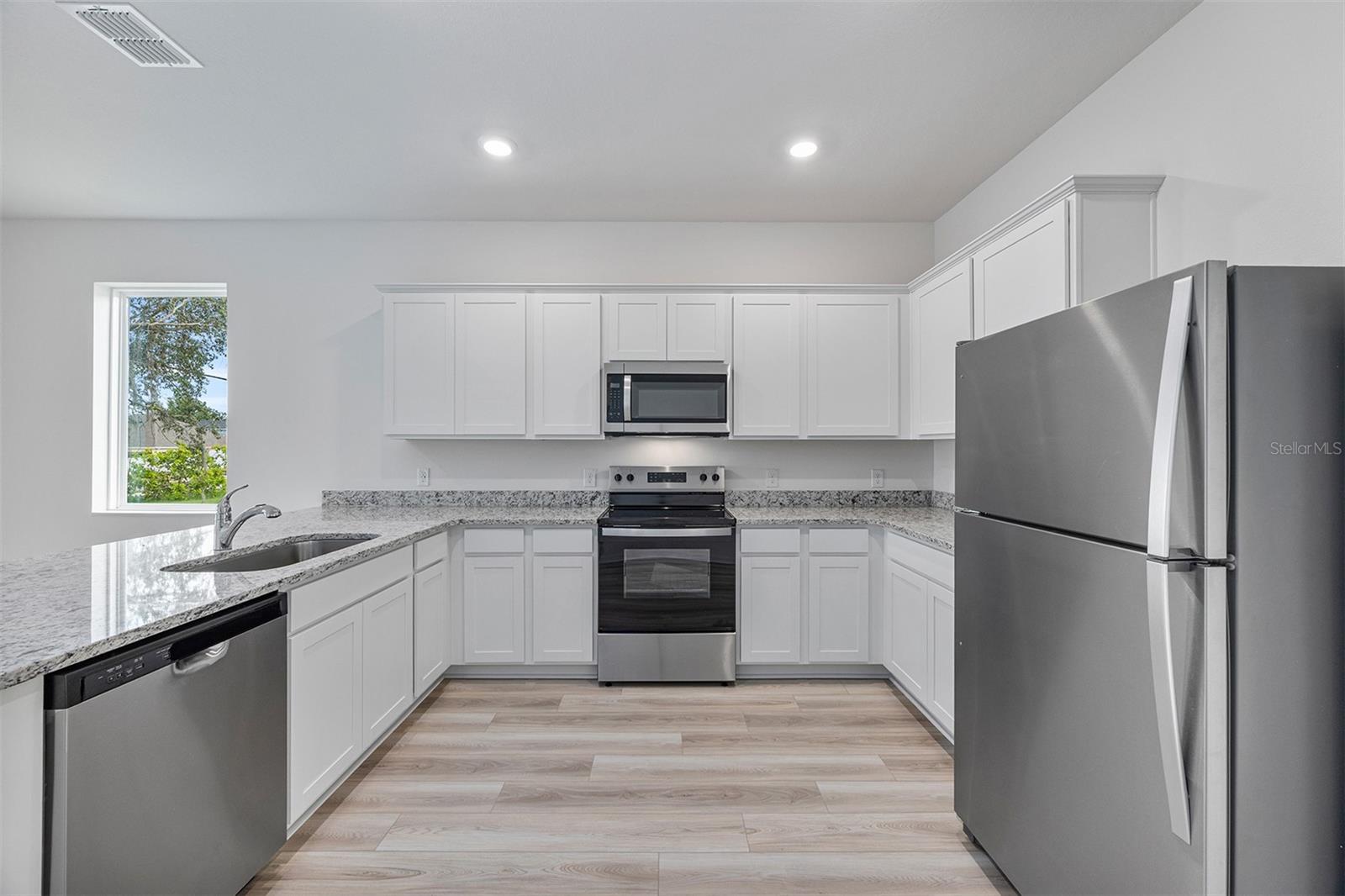 247 BIG SIOUX DR, POINCIANA, FL, 34759