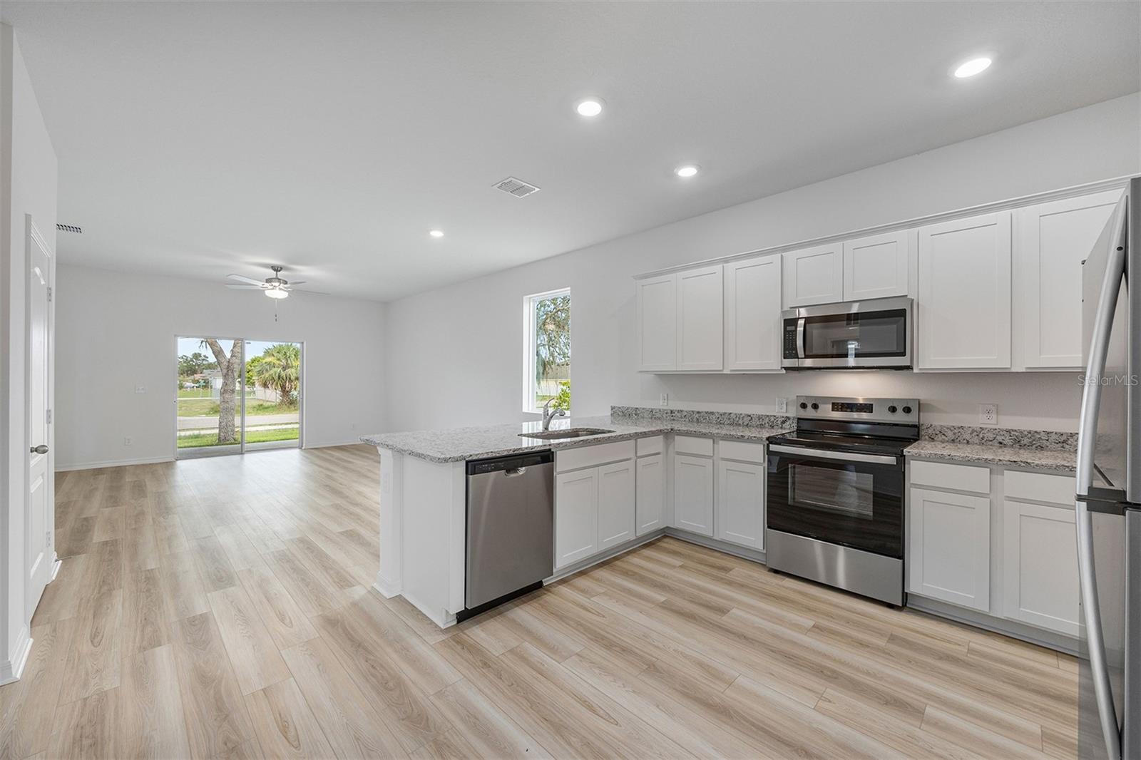 247 BIG SIOUX DR, POINCIANA, FL, 34759