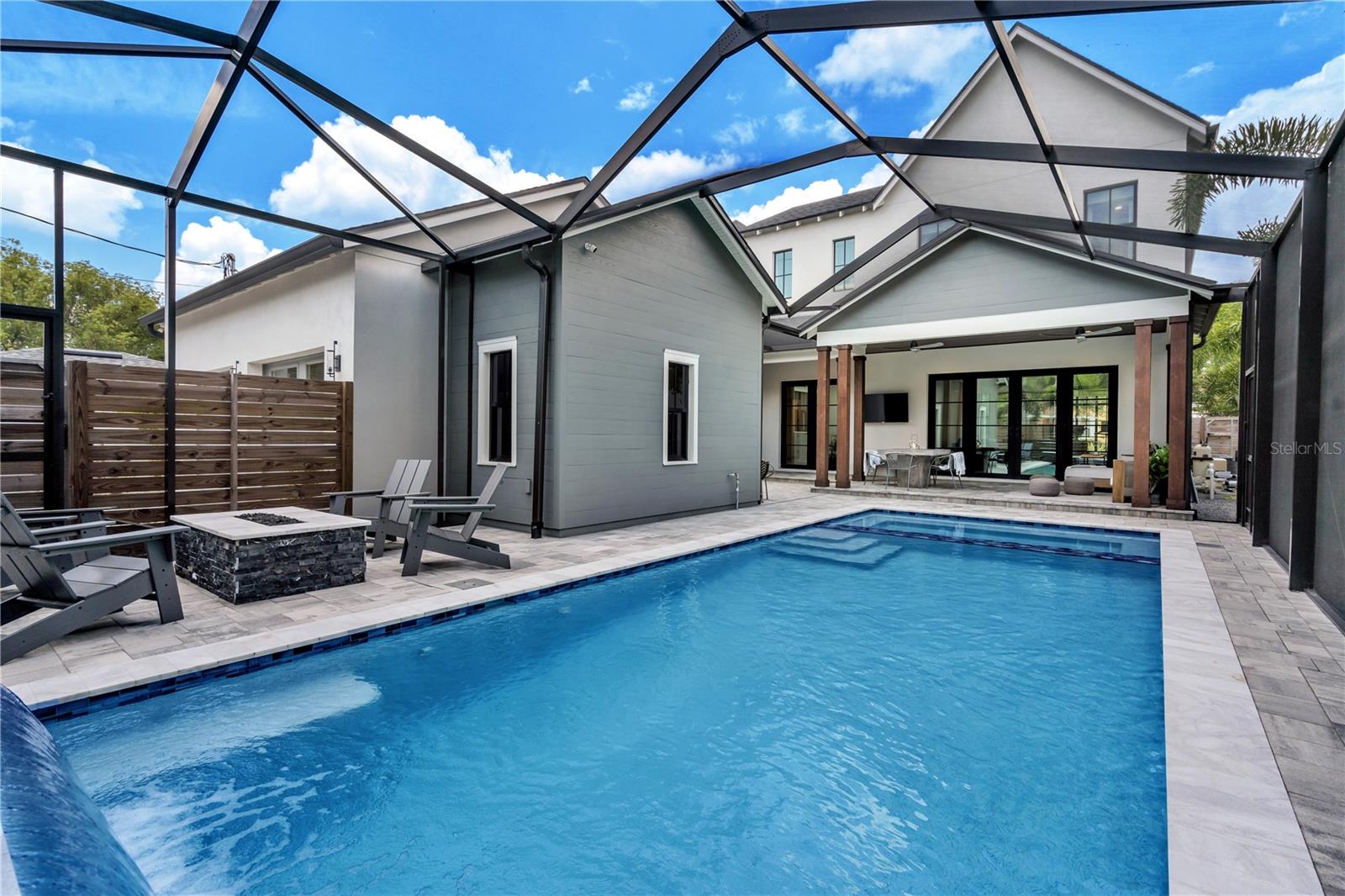 2308 N RIDGEWOOD AVE, TAMPA, FL, 33602
