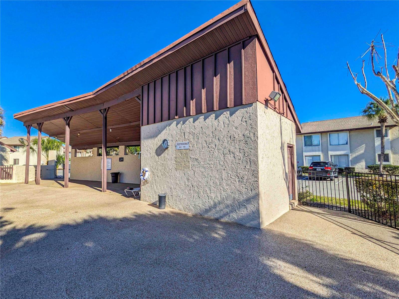 2752 HIDDEN LAKE BLVD #2752, SARASOTA, FL, 34237