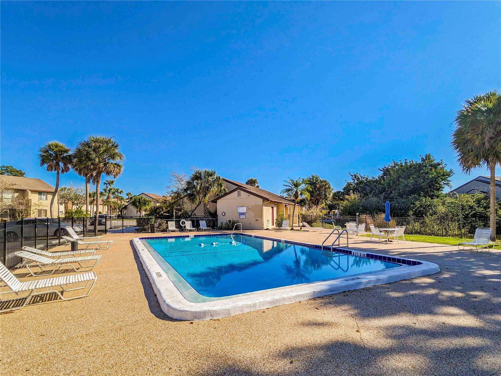 2752 HIDDEN LAKE BLVD #2752, SARASOTA, FL, 34237