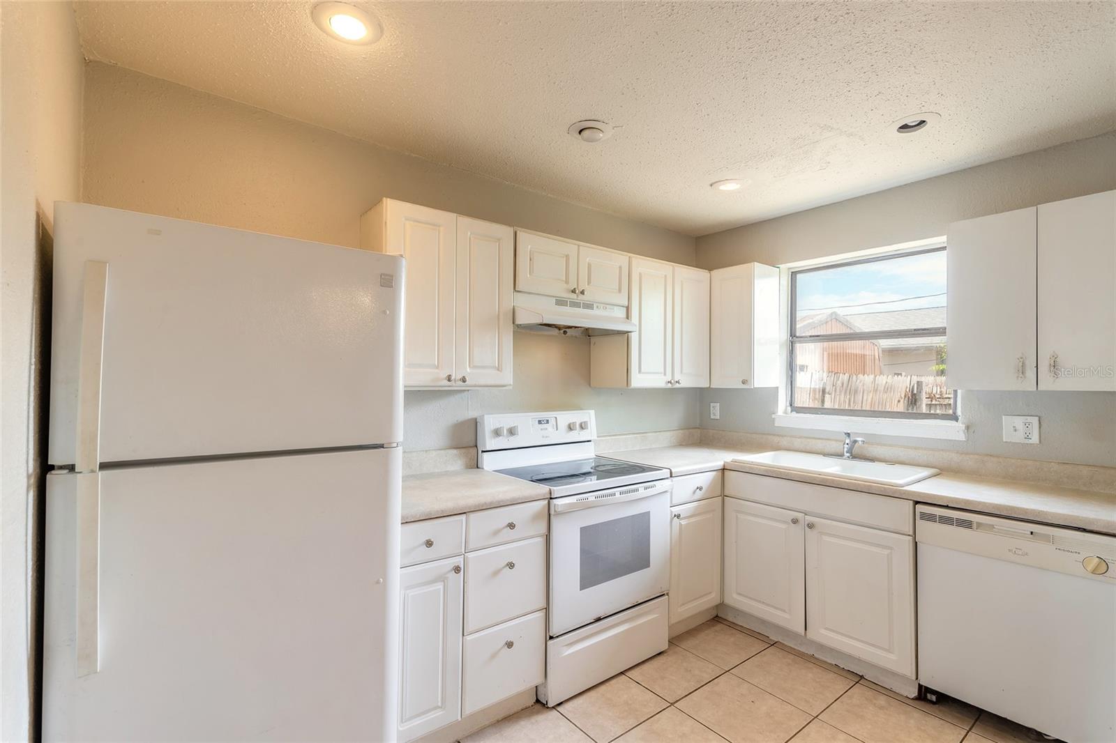 632 LPGA BLVD #B, DAYTONA BEACH, FL, 32117