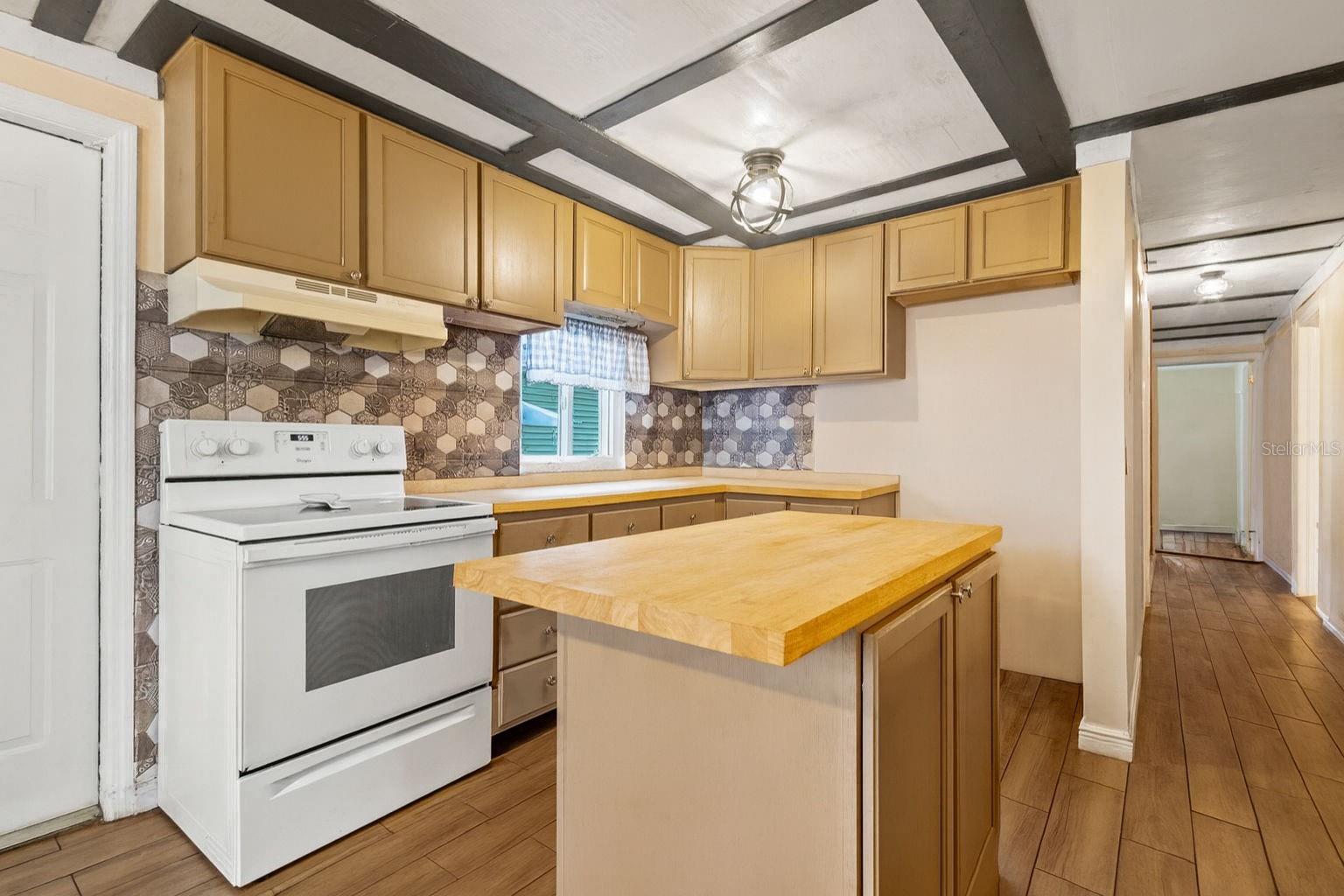 2526 26TH ST S, ST PETERSBURG, FL, 33712