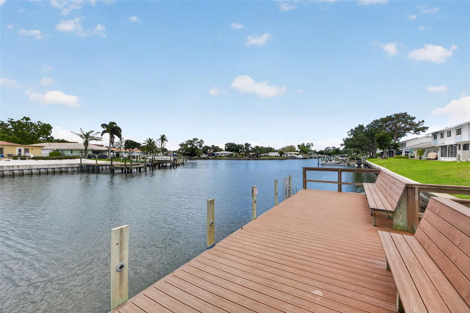 6537 CAPE HATTERAS WAY NE #1, ST PETERSBURG, FL, 33702