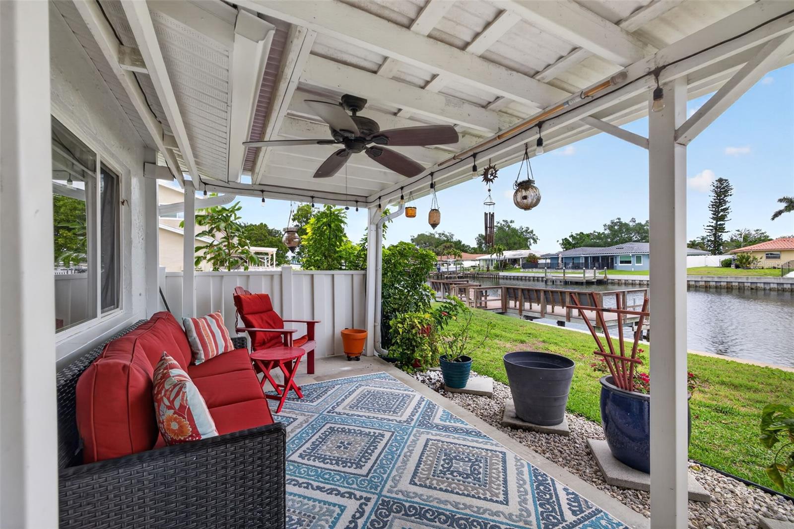 6537 CAPE HATTERAS WAY NE #1, ST PETERSBURG, FL, 33702