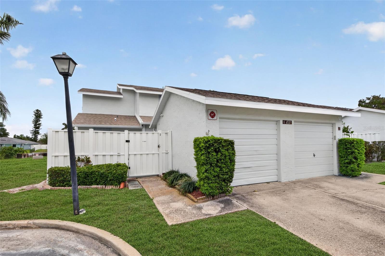 6537 CAPE HATTERAS WAY NE #1, ST PETERSBURG, FL, 33702