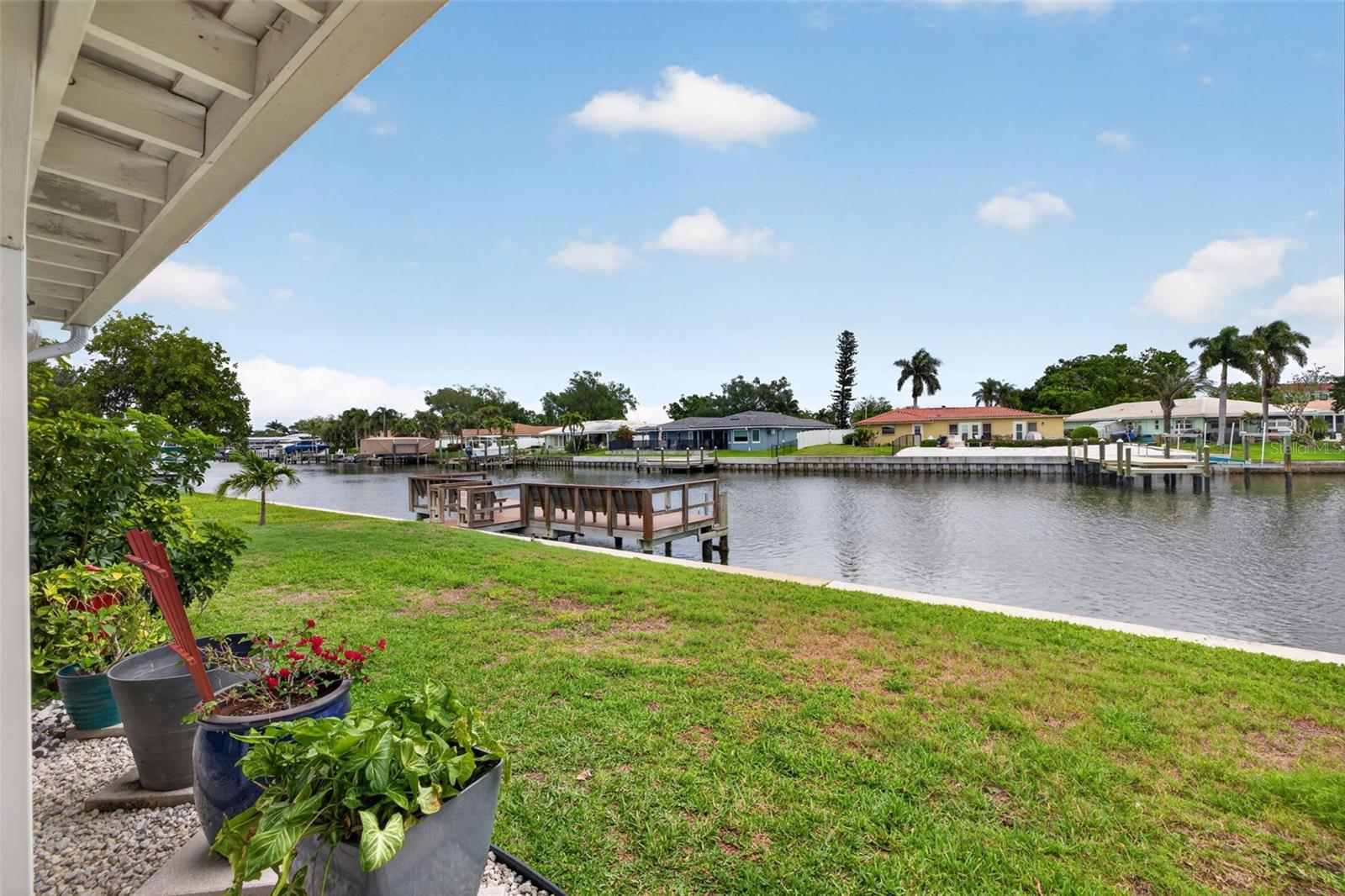 6537 CAPE HATTERAS WAY NE #1, ST PETERSBURG, FL, 33702