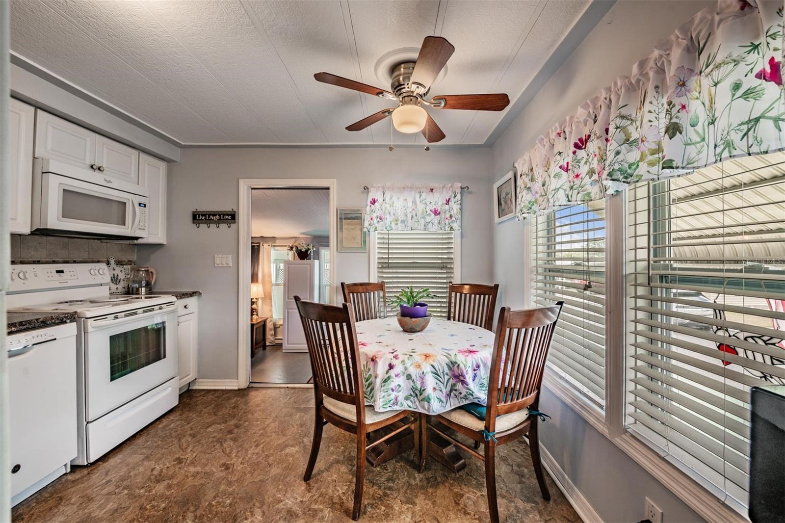 7048 EL MEYERS ST, ZEPHYRHILLS, FL, 33541