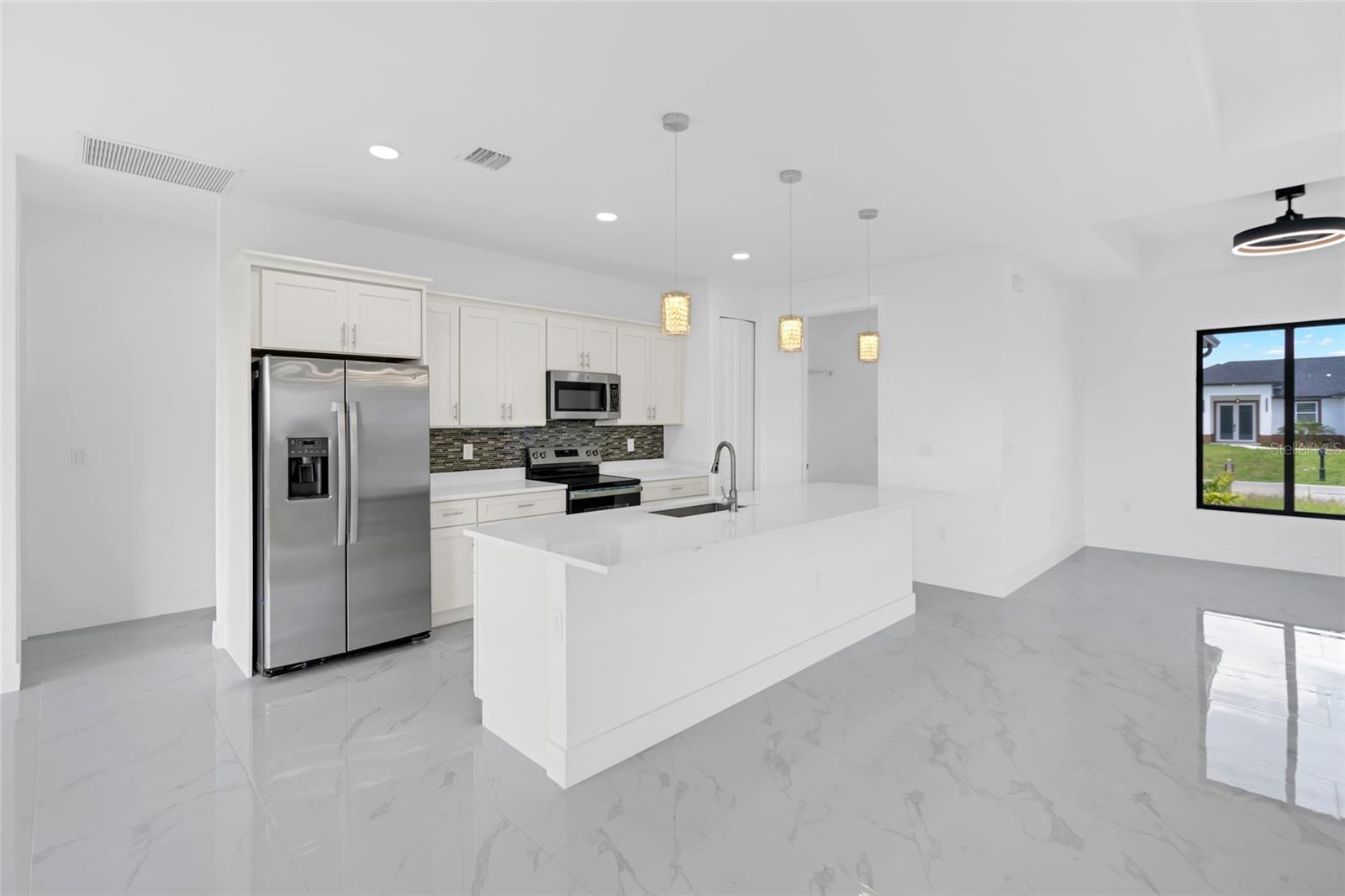 2915 23RD ST SW, LEHIGH ACRES, FL, 33976