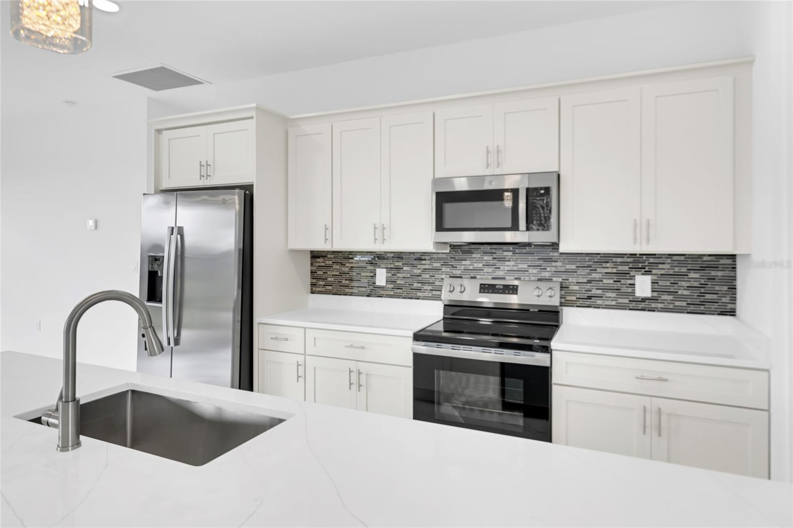 2915 23RD ST SW, LEHIGH ACRES, FL, 33976