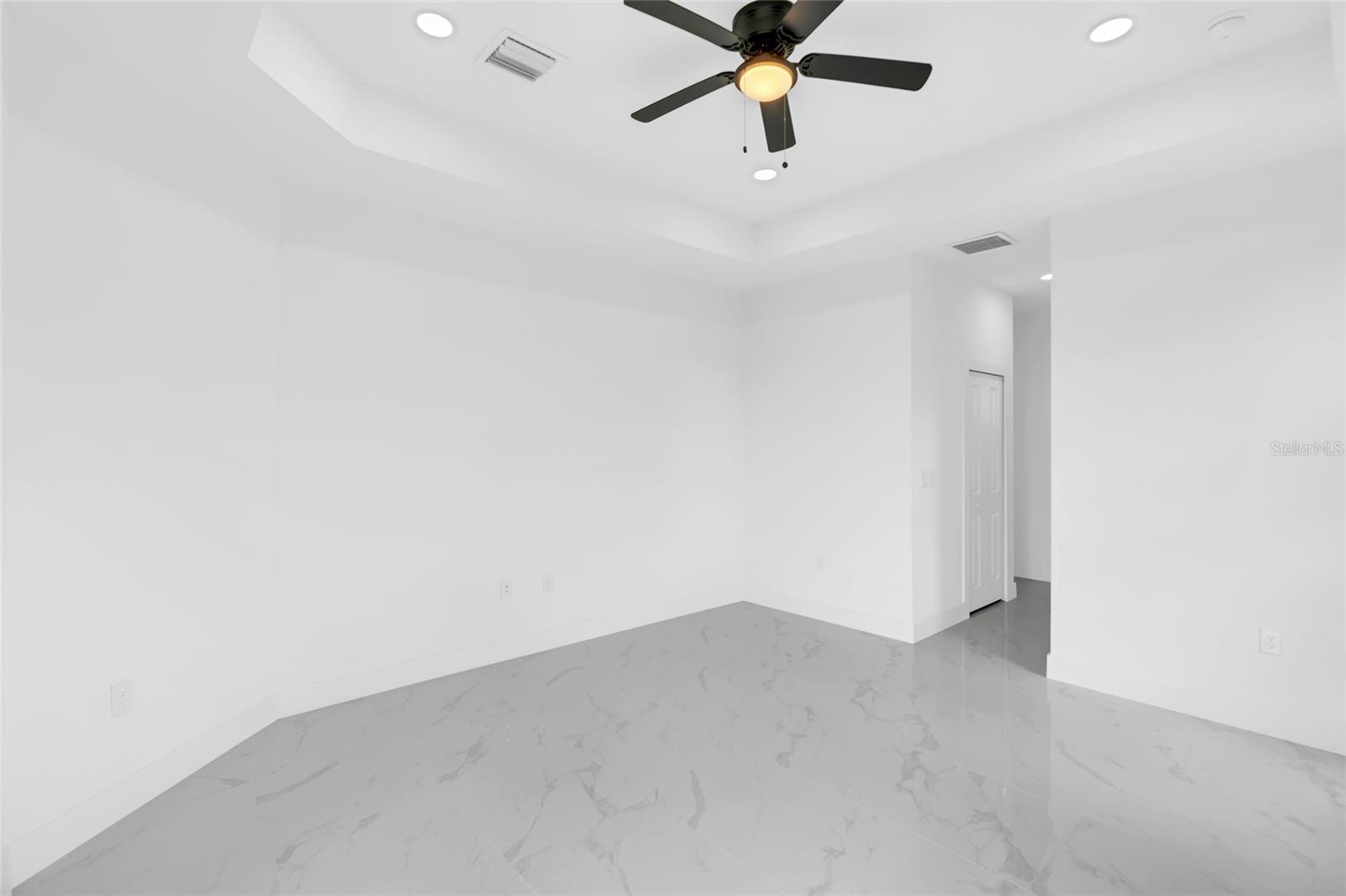 2915 23RD ST SW, LEHIGH ACRES, FL, 33976