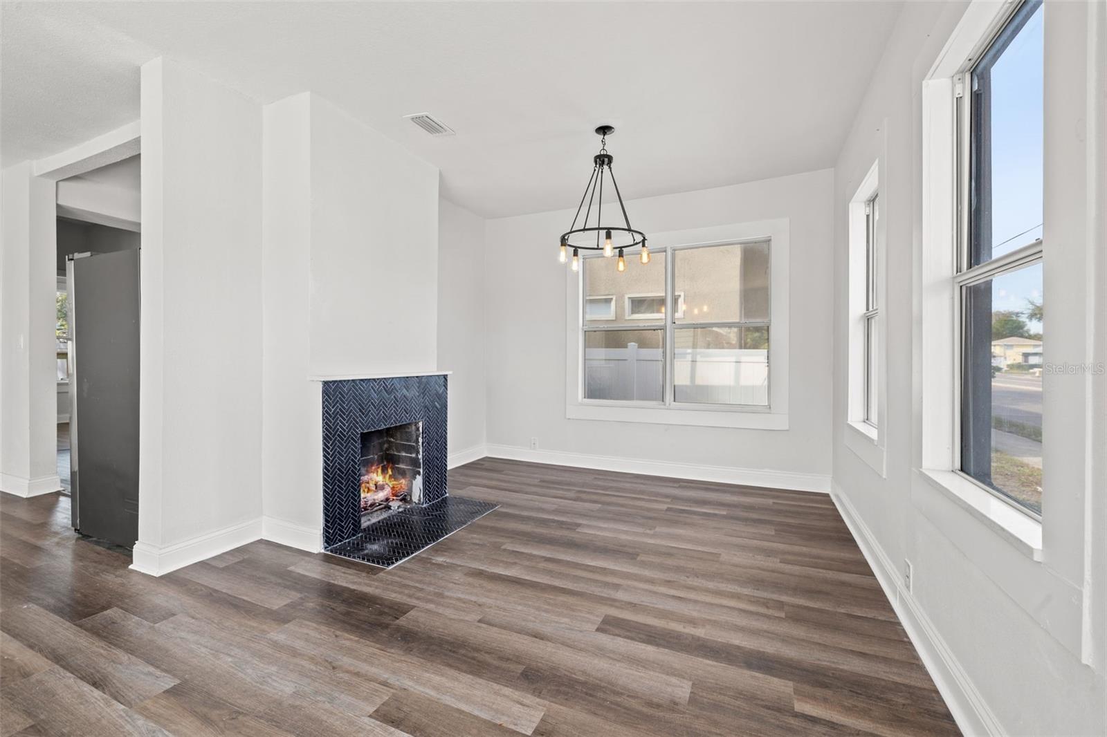 2824 5TH AVE N, ST PETERSBURG, FL, 33713