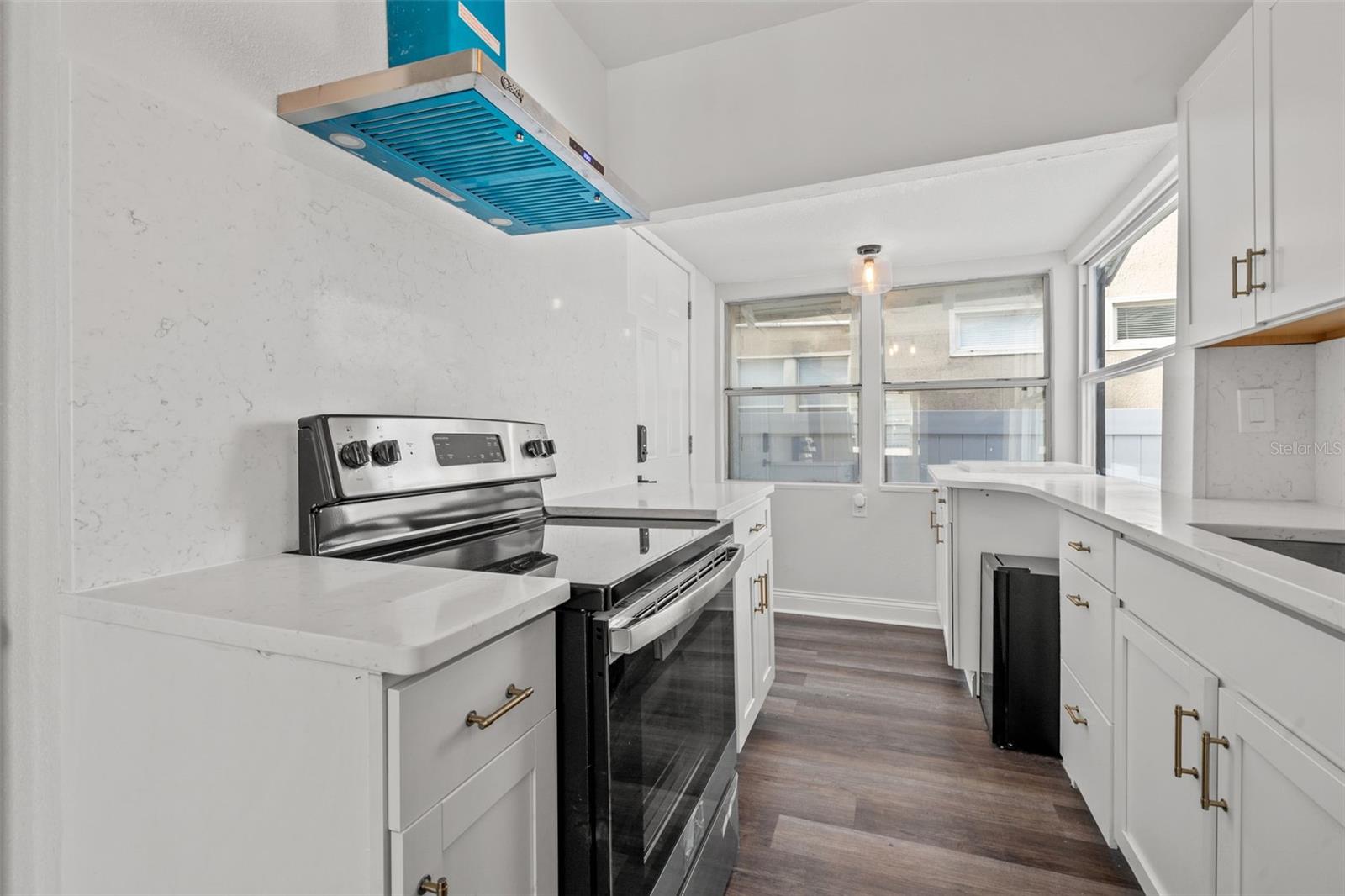 2824 5TH AVE N, ST PETERSBURG, FL, 33713