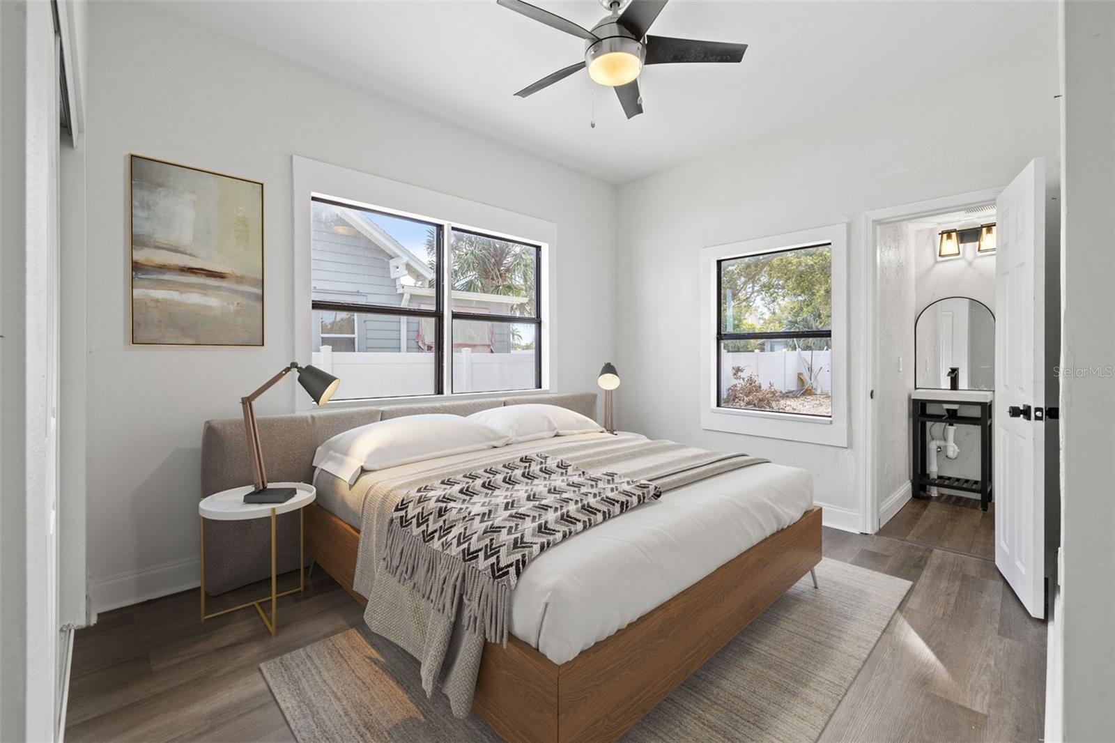 2824 5TH AVE N, ST PETERSBURG, FL, 33713