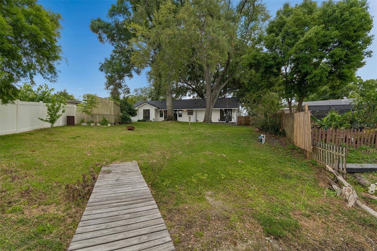 13338 LAKE GEORGE LN, TAMPA, FL, 33618