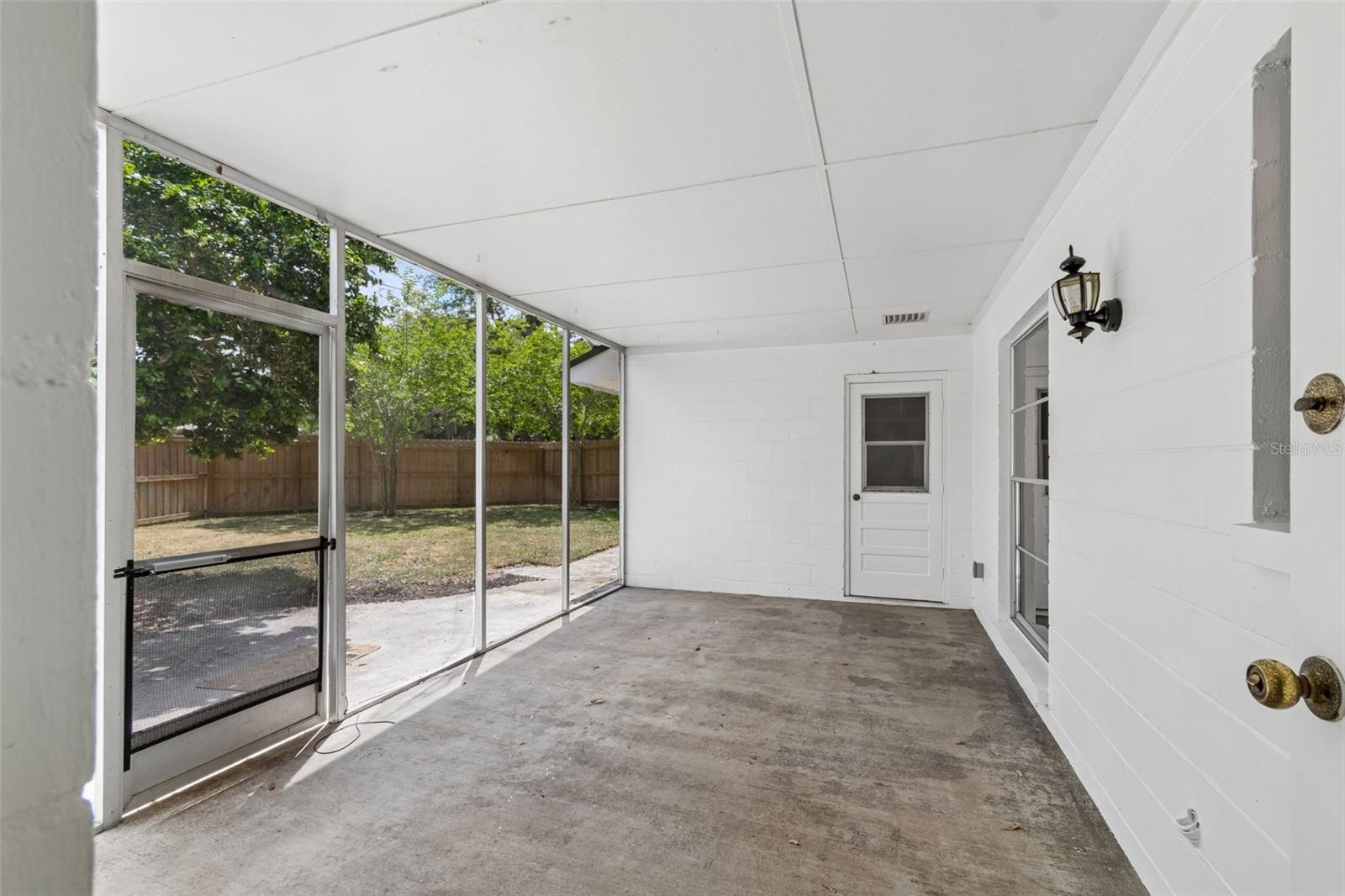 13338 LAKE GEORGE LN, TAMPA, FL, 33618