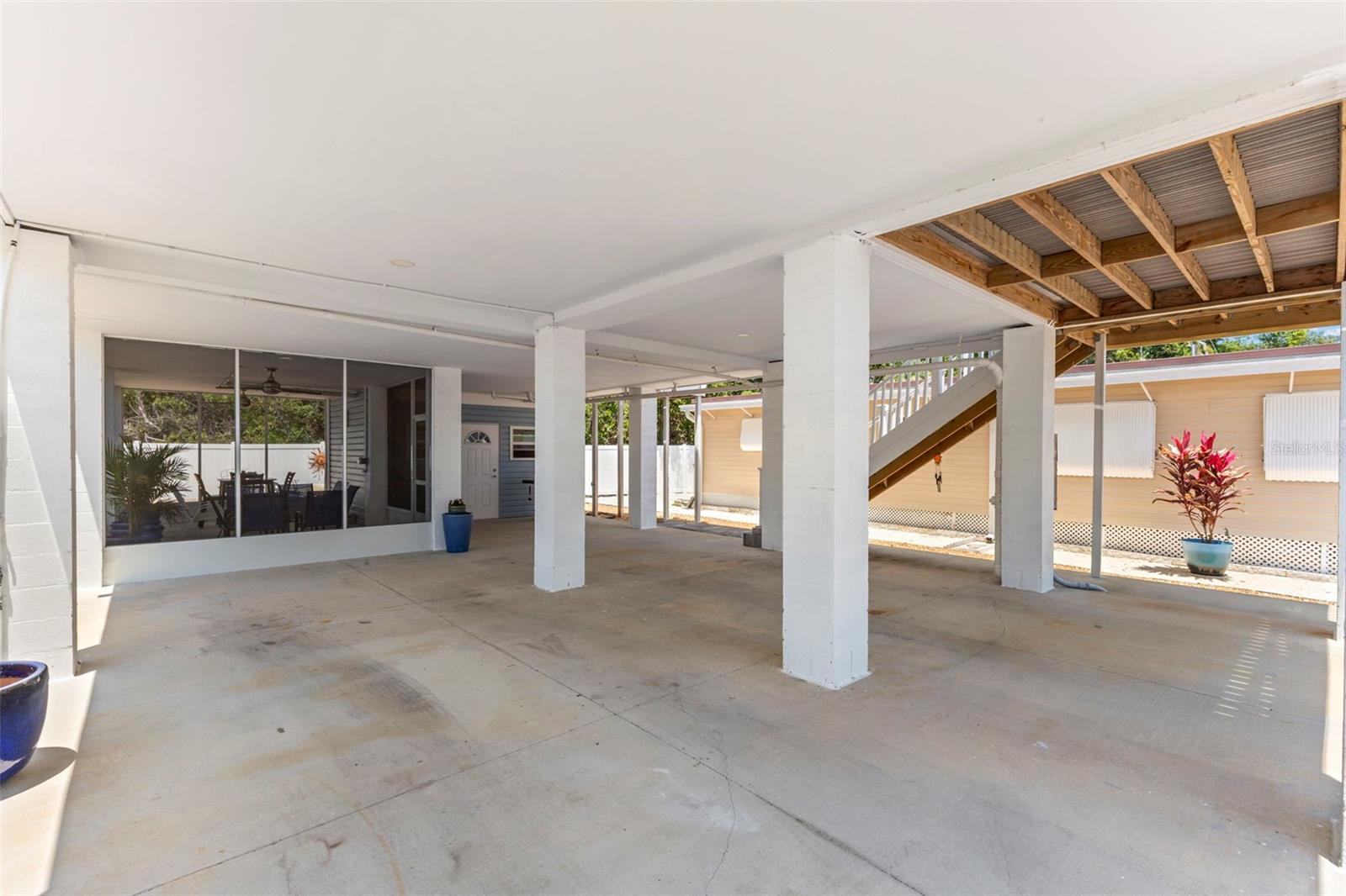 563 MOUNT PINEY AVE NE #691, ST PETERSBURG, FL, 33702
