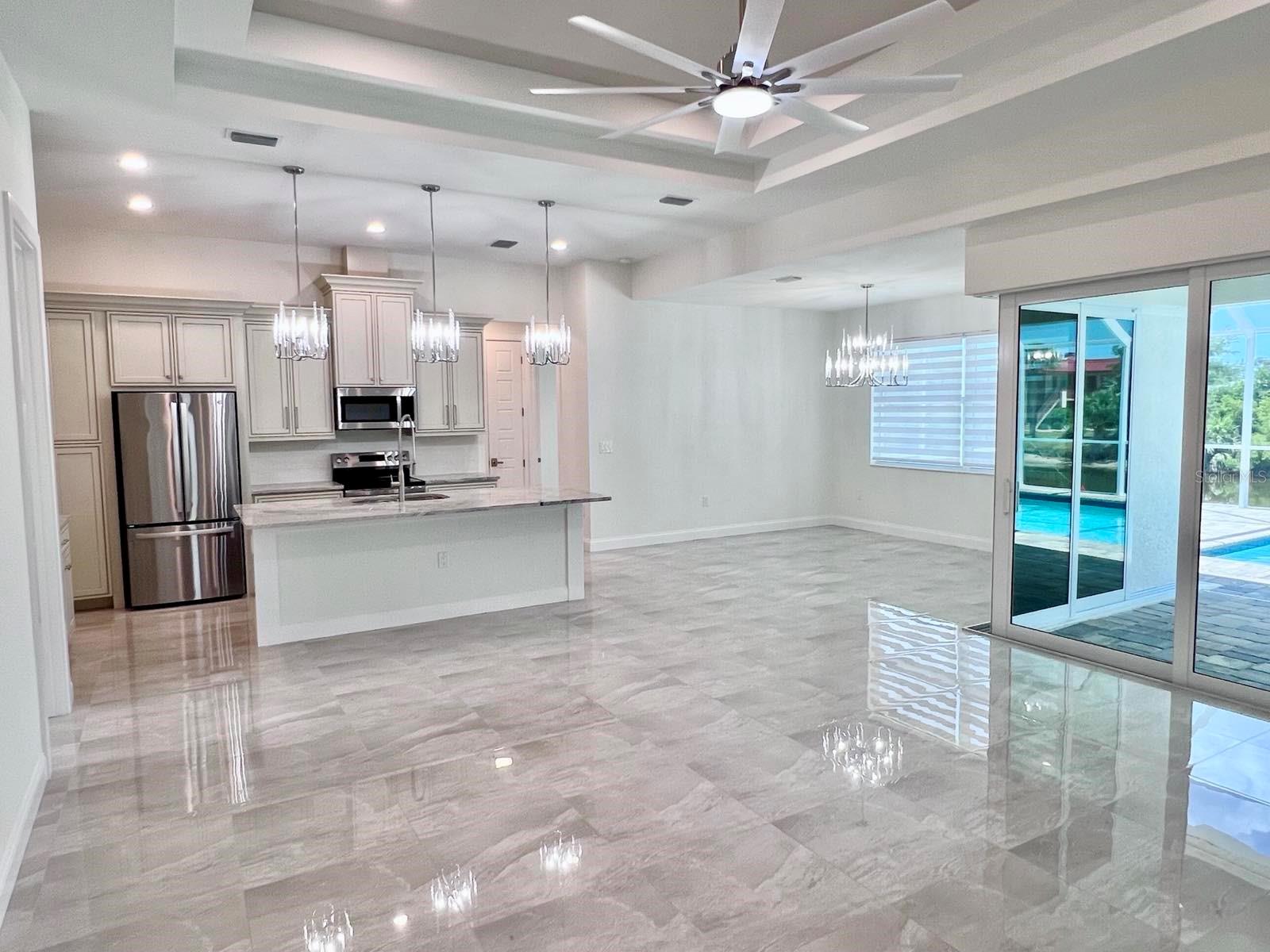 55 ROTONDA CIR, ROTONDA WEST, FL, 33947