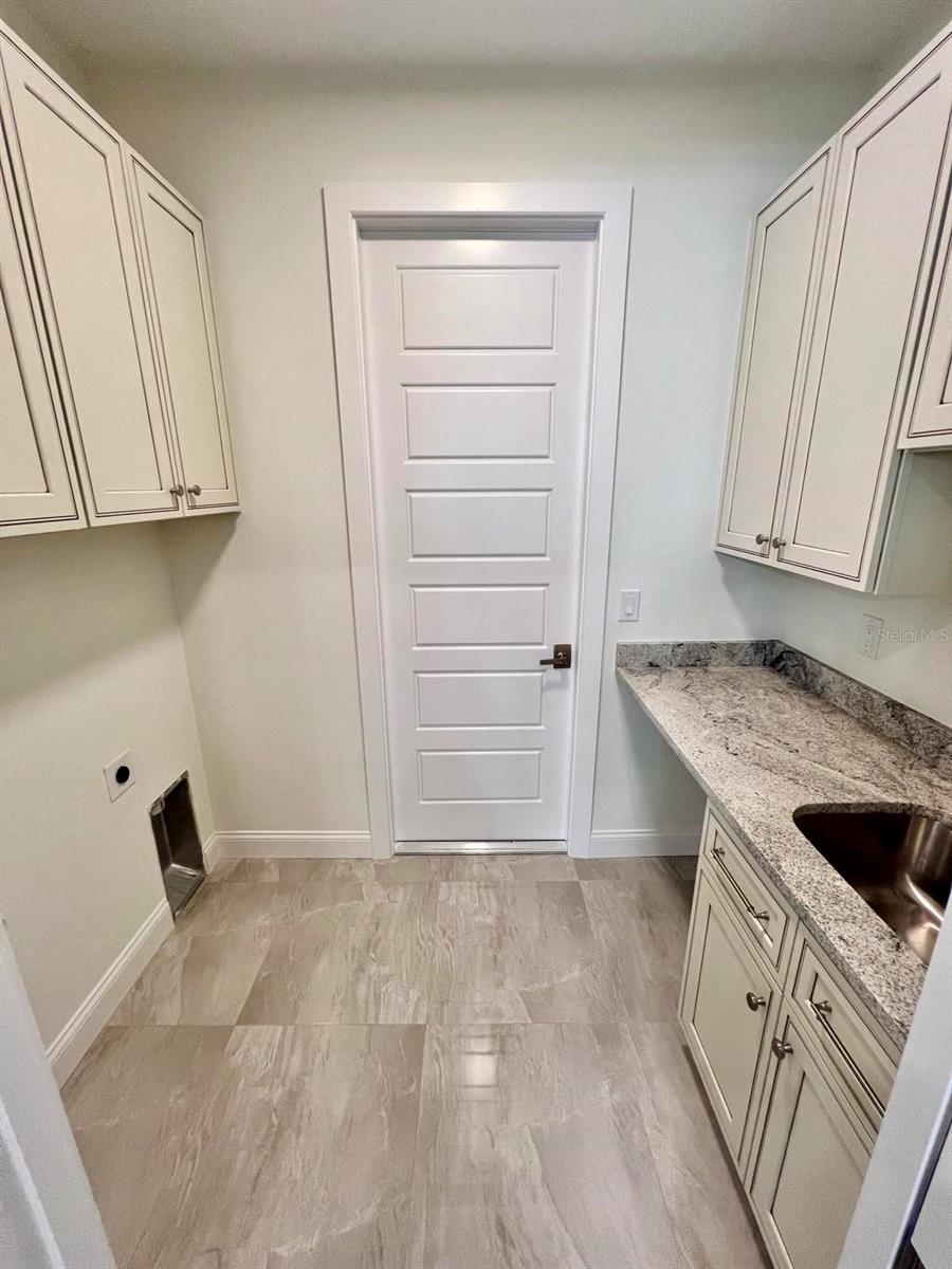 55 ROTONDA CIR, ROTONDA WEST, FL, 33947