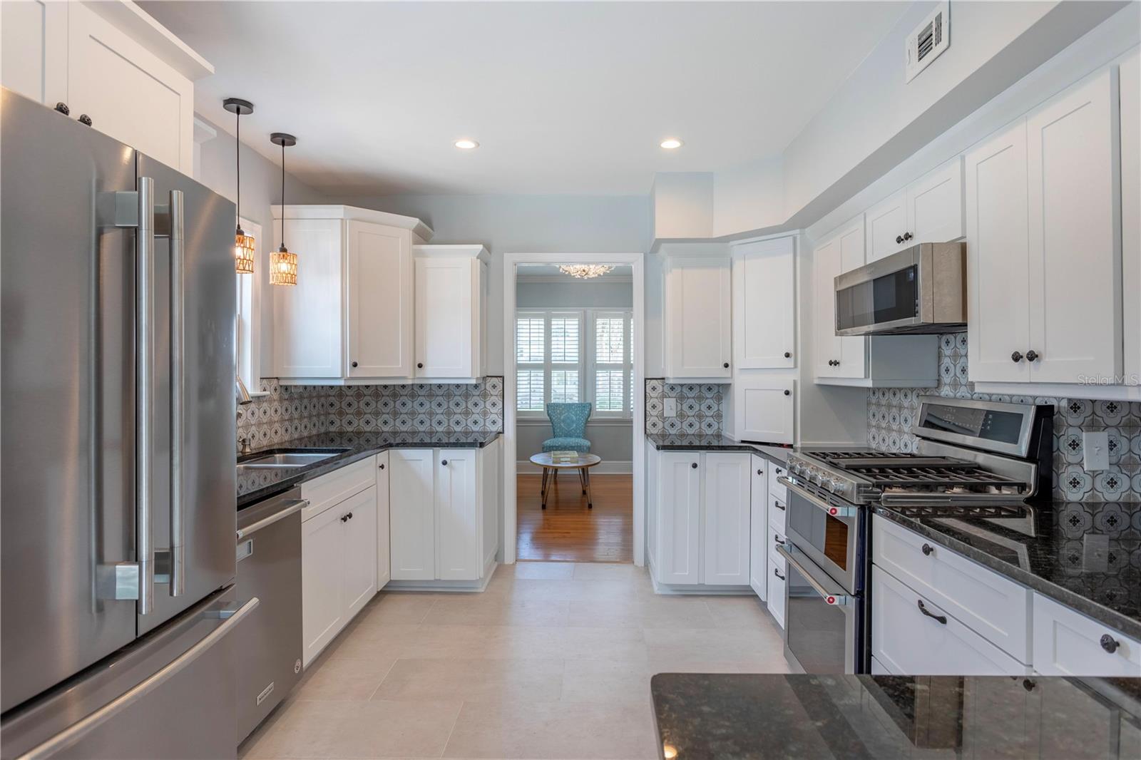 422 E GORE ST, ORLANDO, FL, 32806