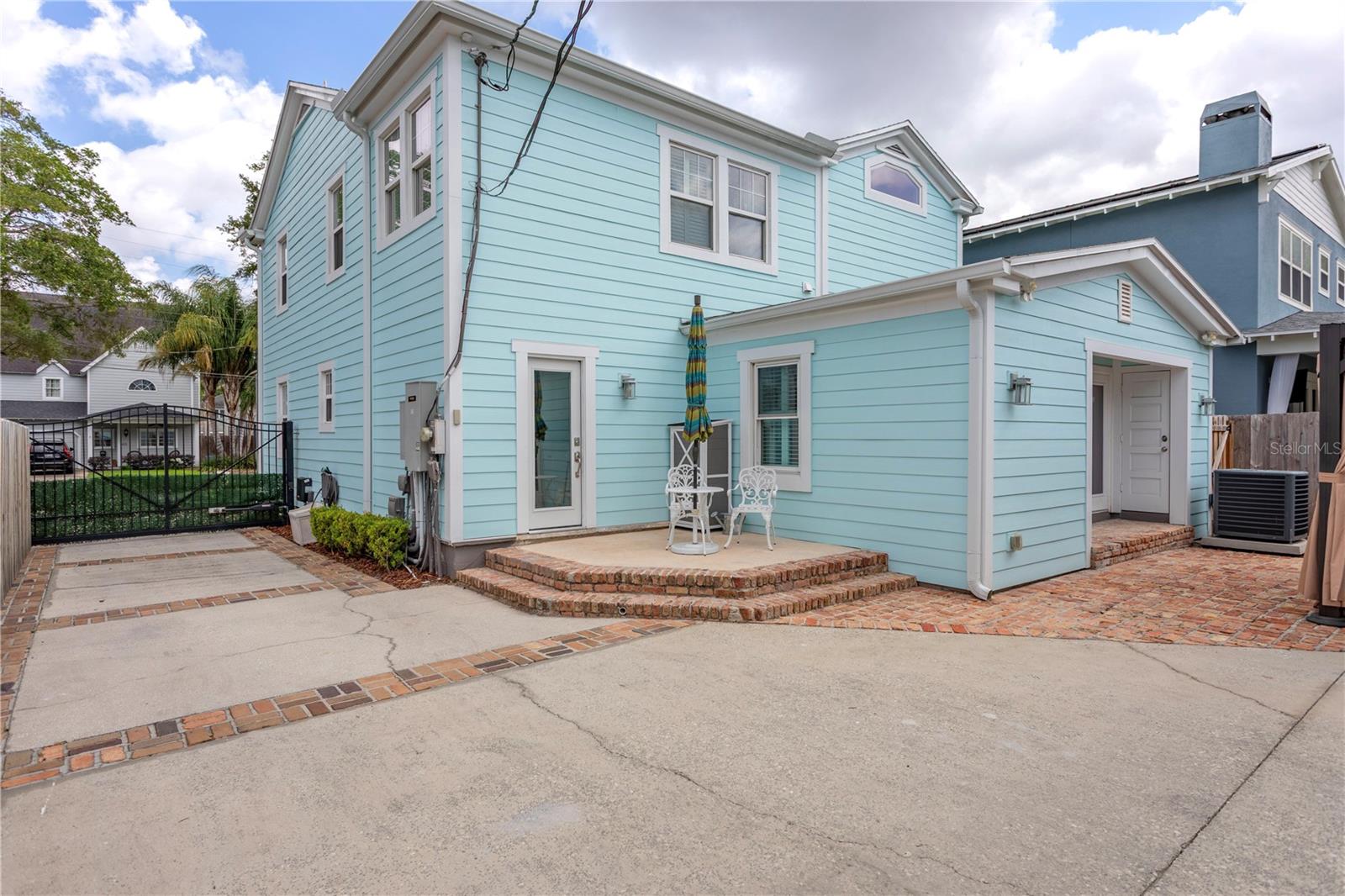 422 E GORE ST, ORLANDO, FL, 32806