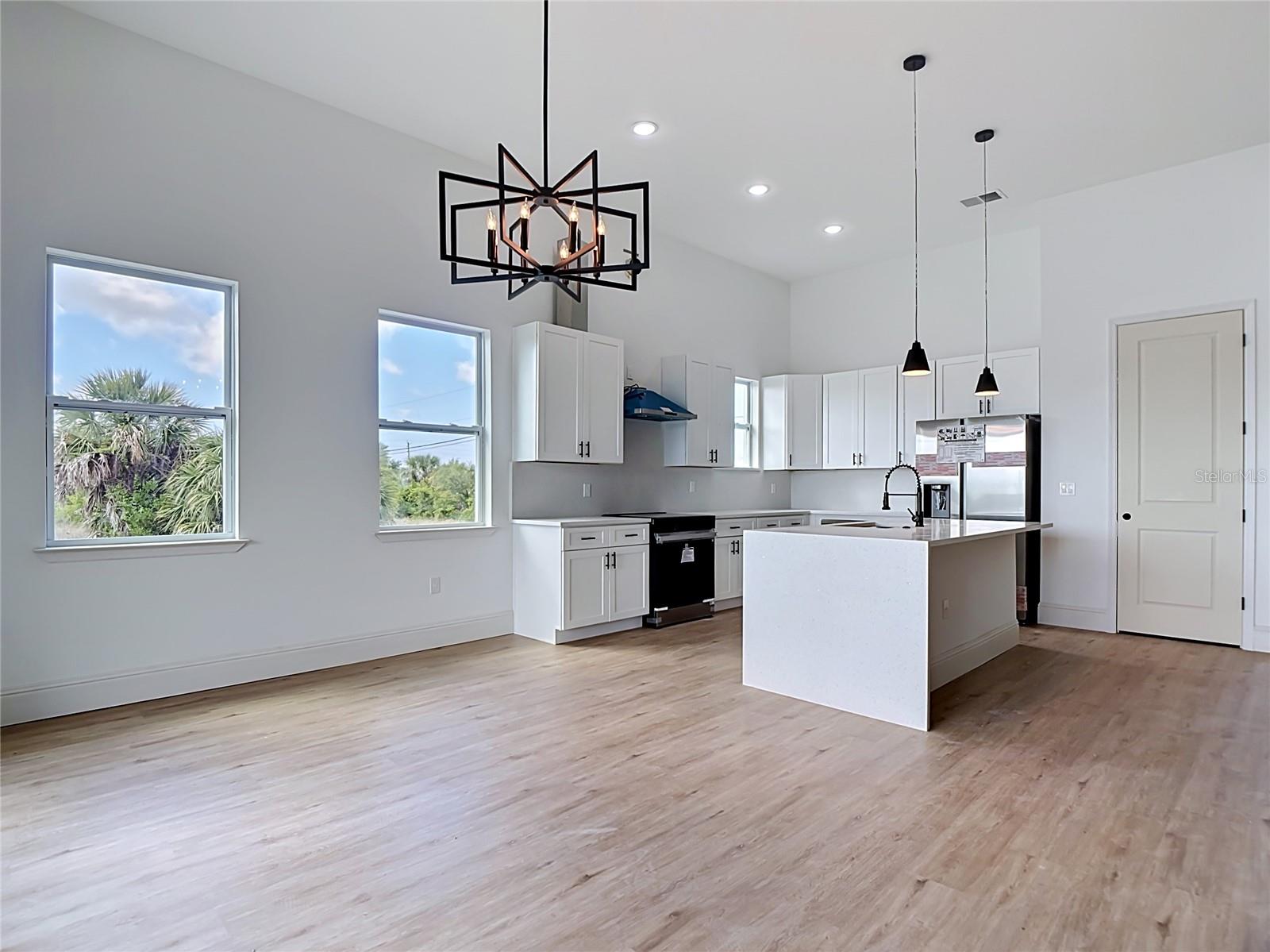 10262 KINGSVILLE DR, PORT CHARLOTTE, FL, 33981
