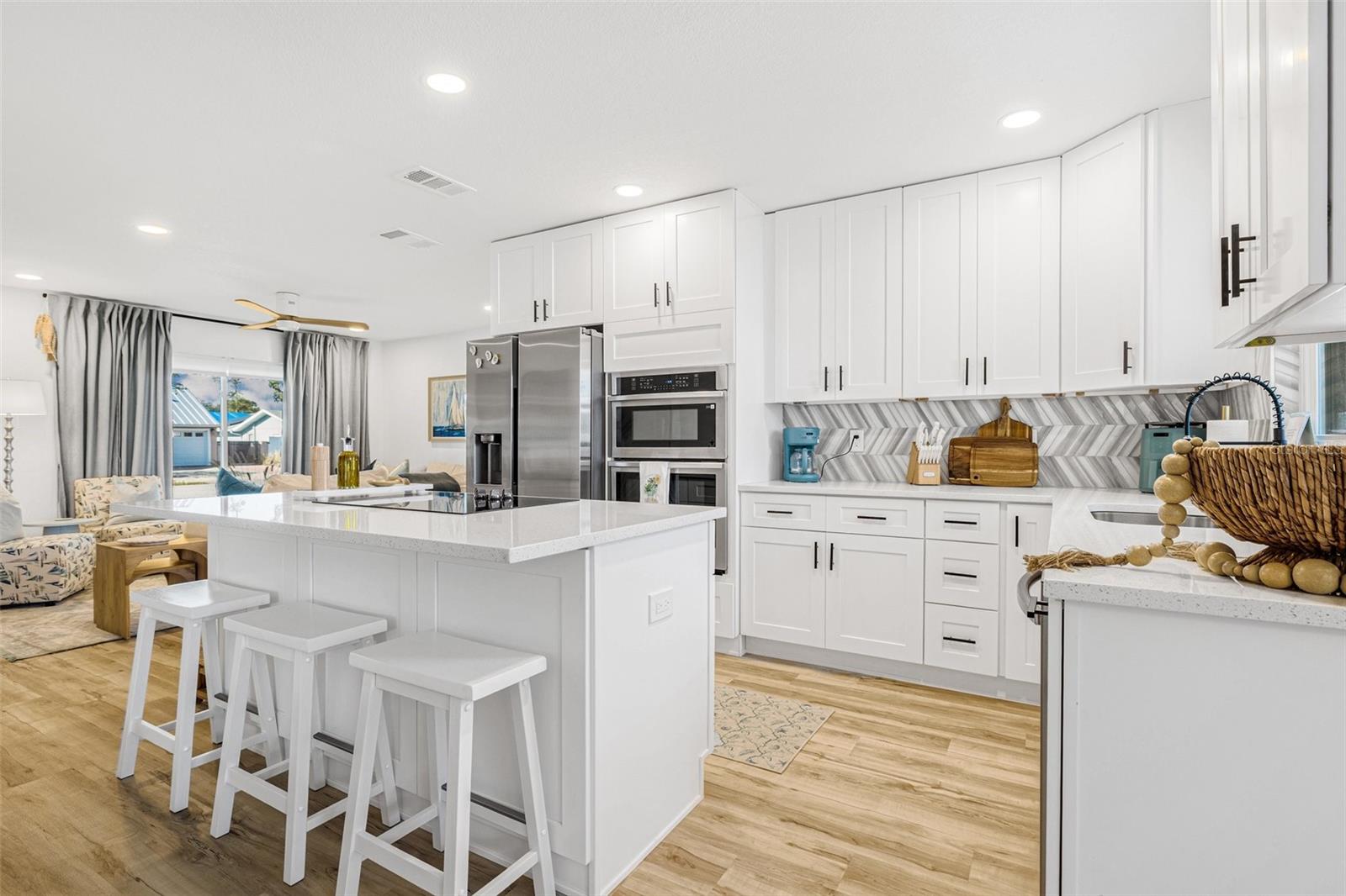 7516 22ND AVE W, BRADENTON, FL, 34209