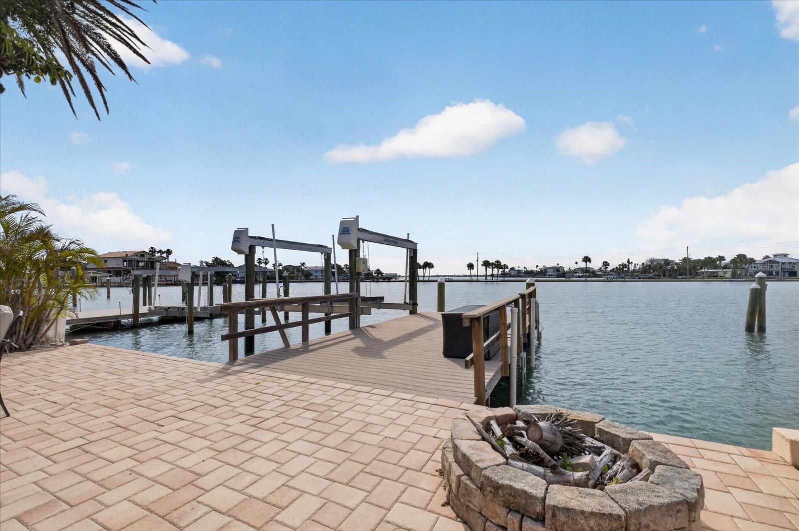 16126 4TH ST E, REDINGTON BEACH, FL, 33708