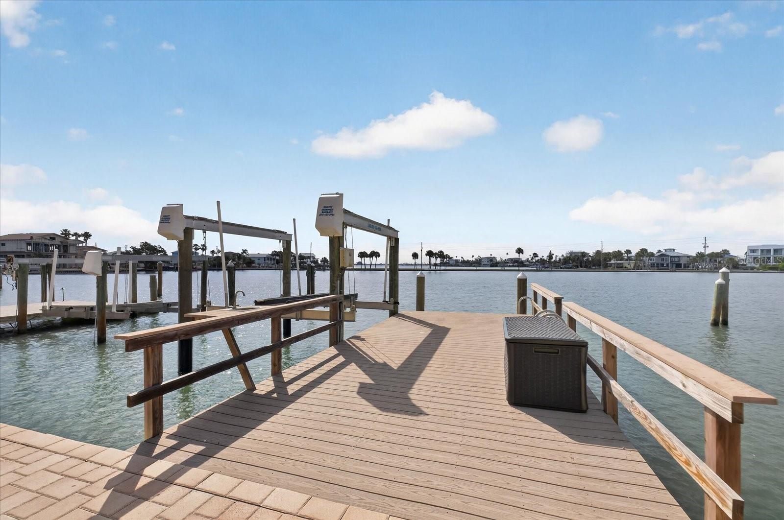 16126 4TH ST E, REDINGTON BEACH, FL, 33708