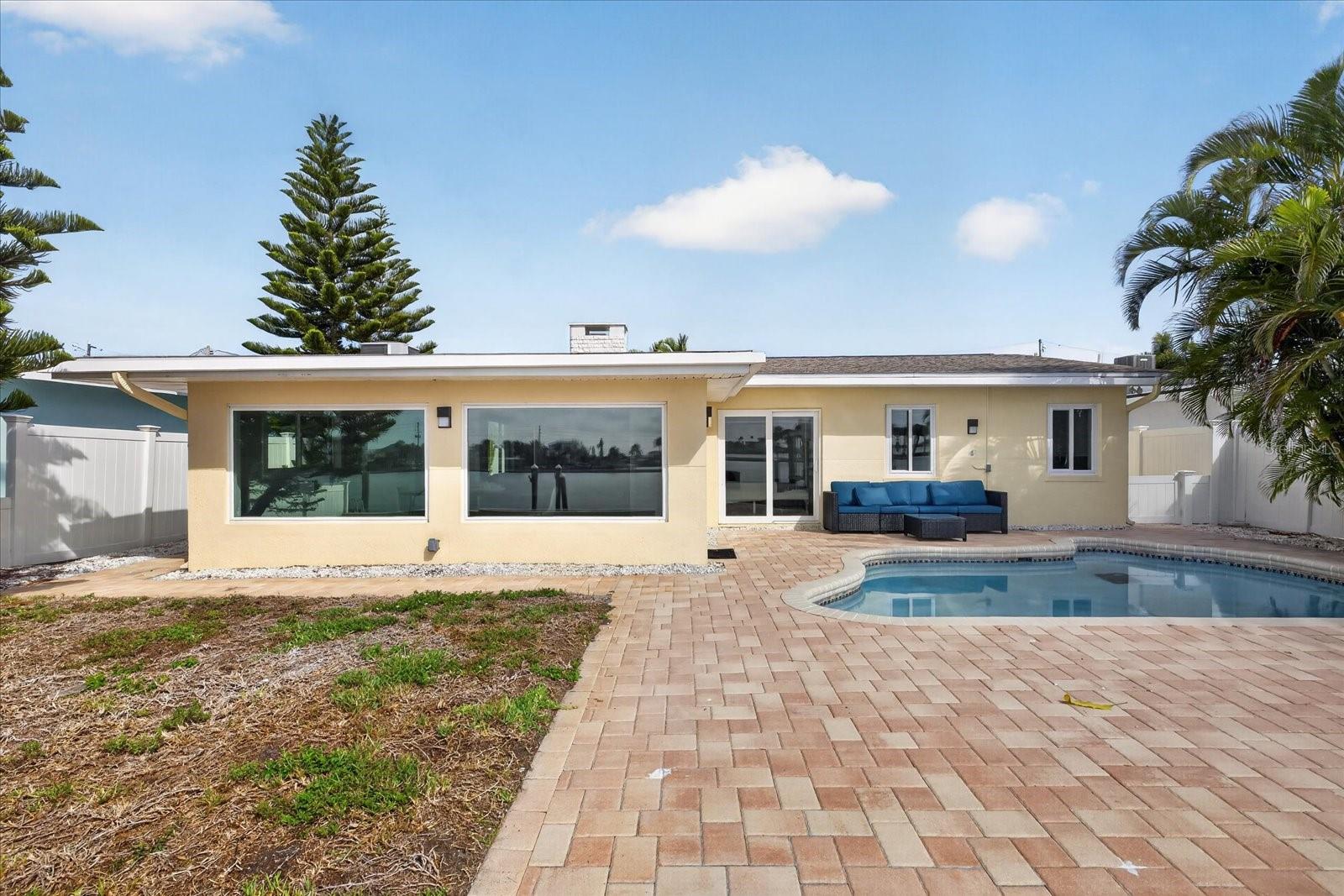 16126 4TH ST E, REDINGTON BEACH, FL, 33708