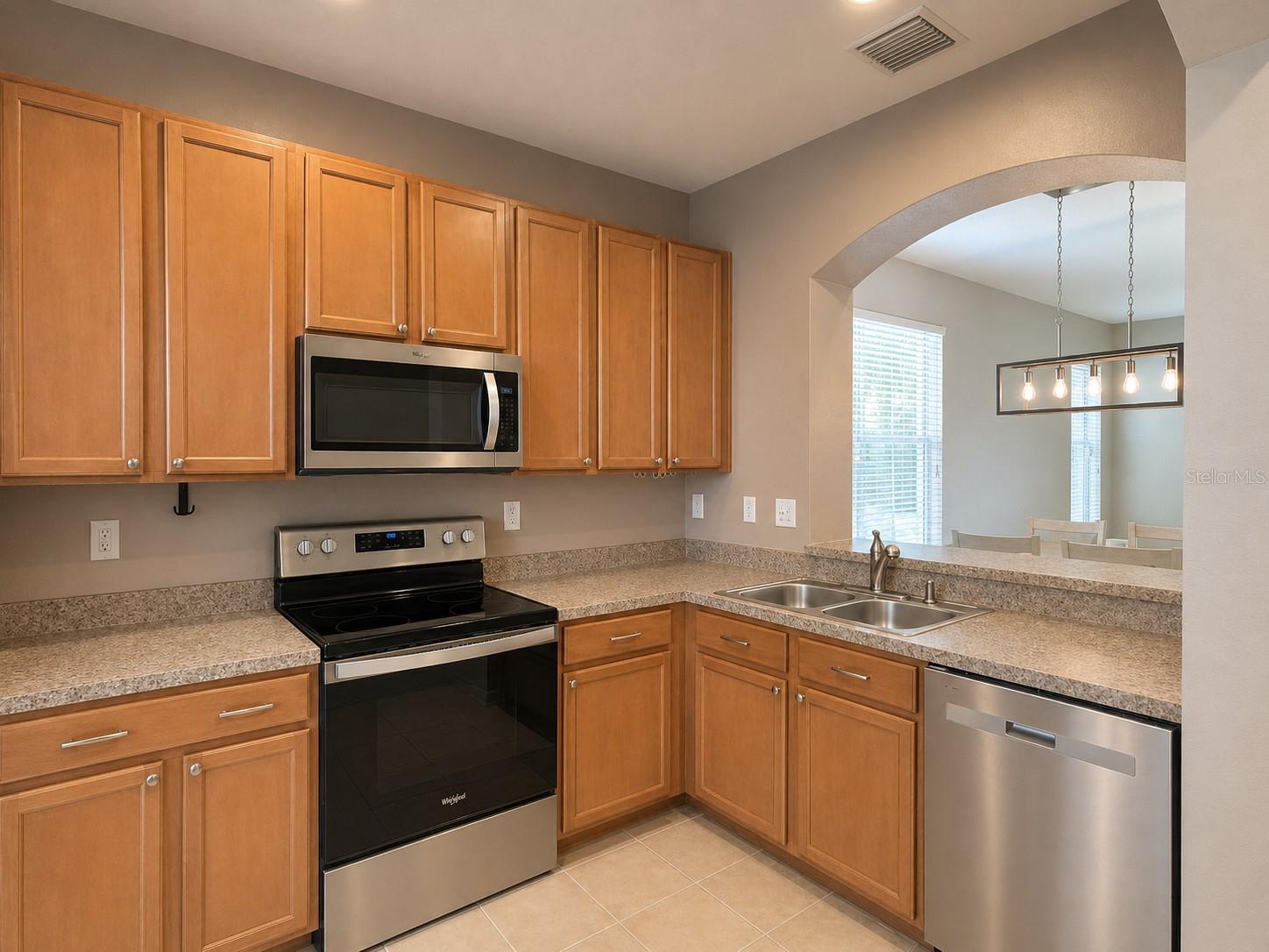 1126 GRANTHAM DR, SARASOTA, FL, 34234