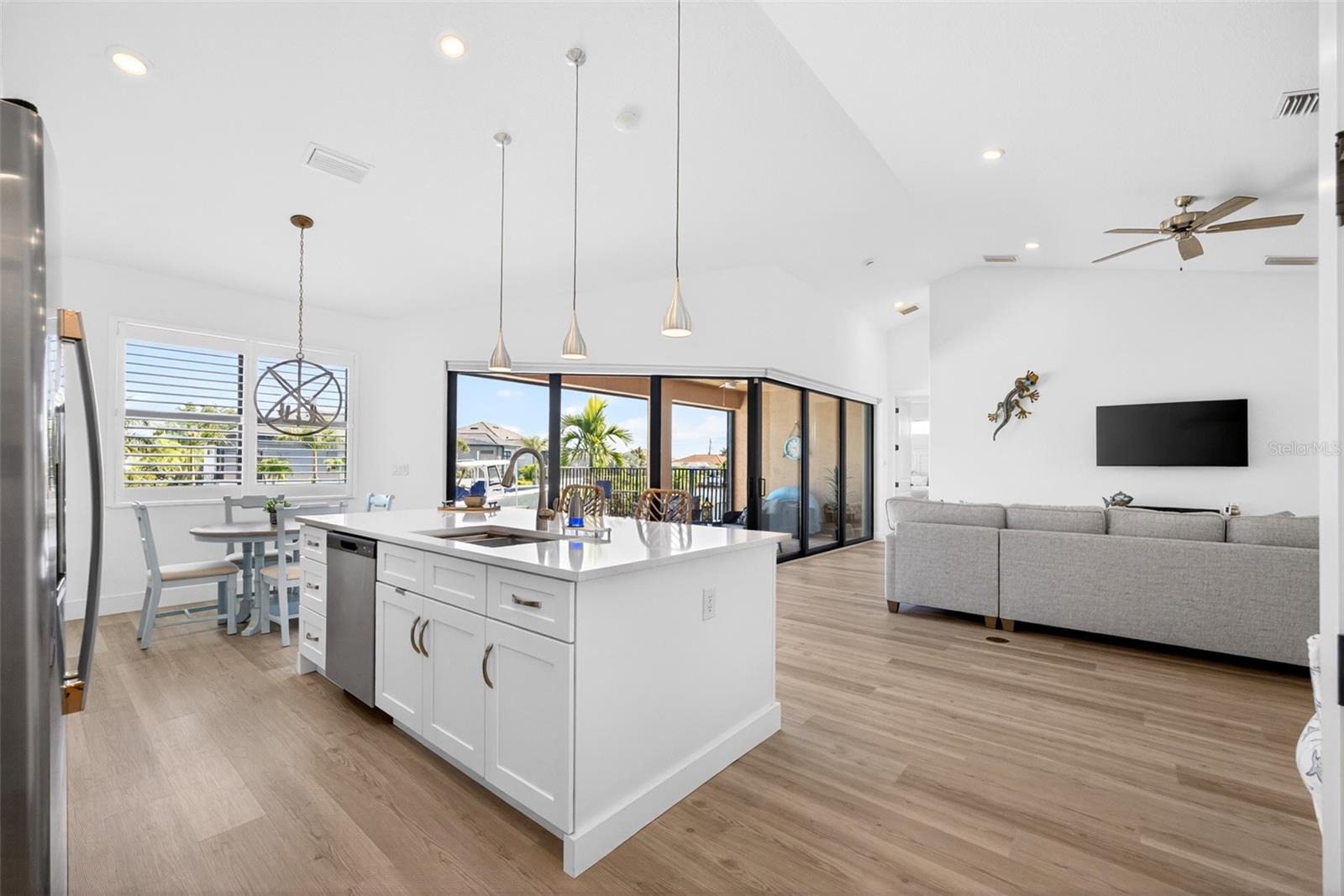 470 SORRENTO CT, PUNTA GORDA, FL, 33950