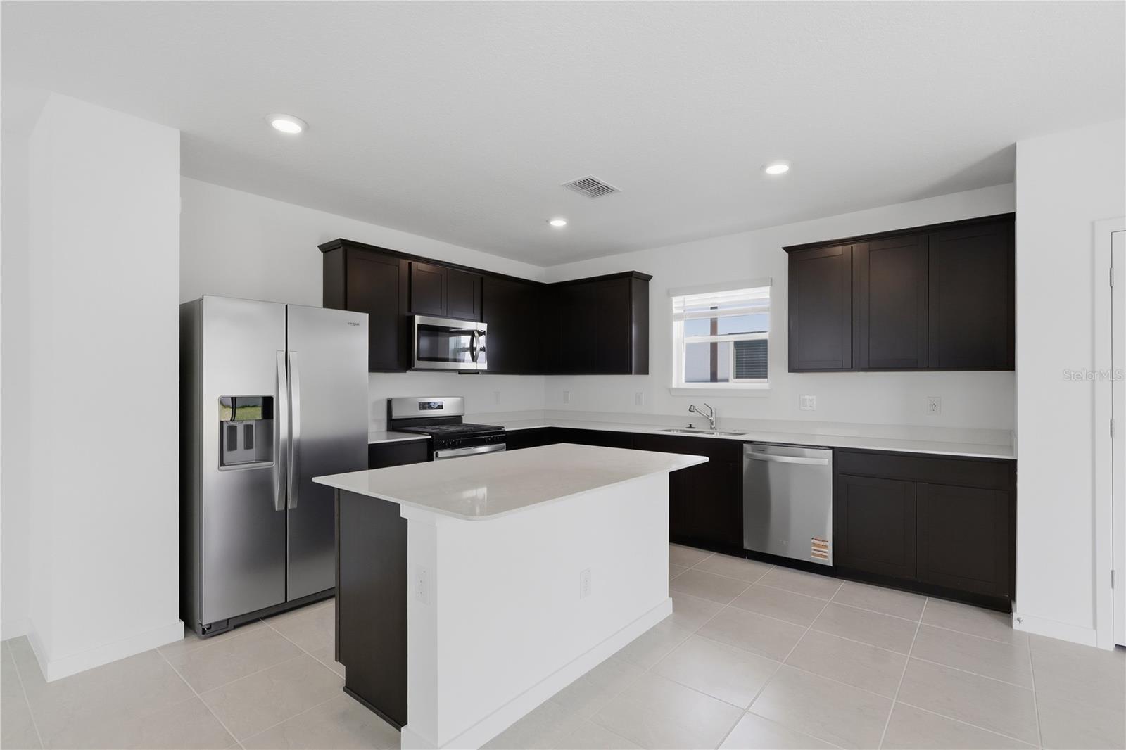 33444 BINDING TIES LN, WESLEY CHAPEL, FL, 33545