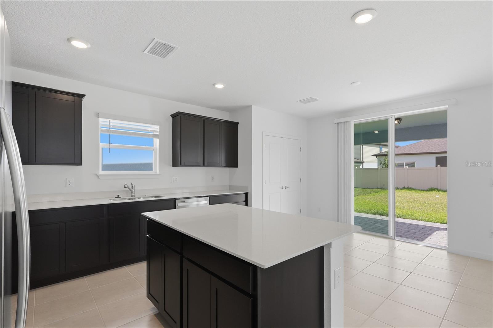 33444 BINDING TIES LN, WESLEY CHAPEL, FL, 33545
