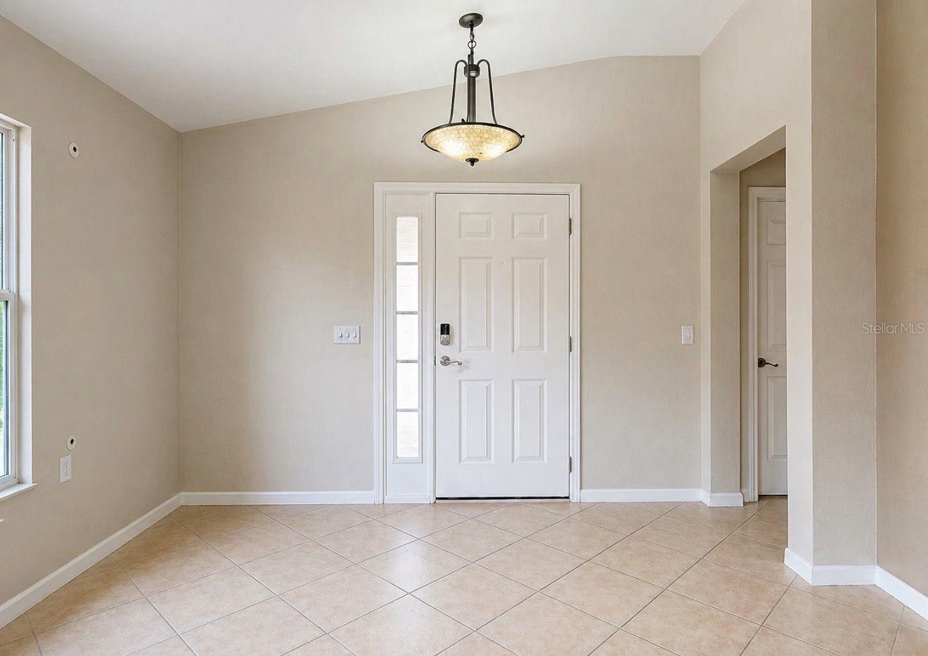 11537 CRESTLAKE VILLAGE DR, RIVERVIEW, FL, 33569