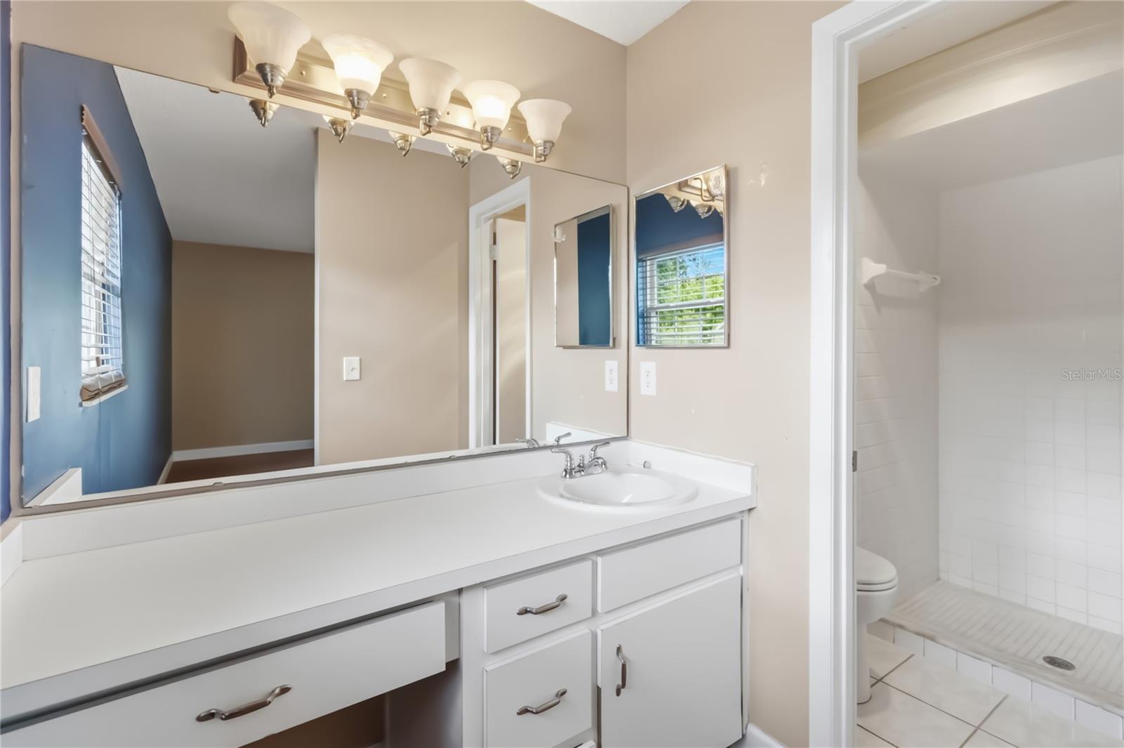 7832 BARBERRY DR, ORLANDO, FL, 32835