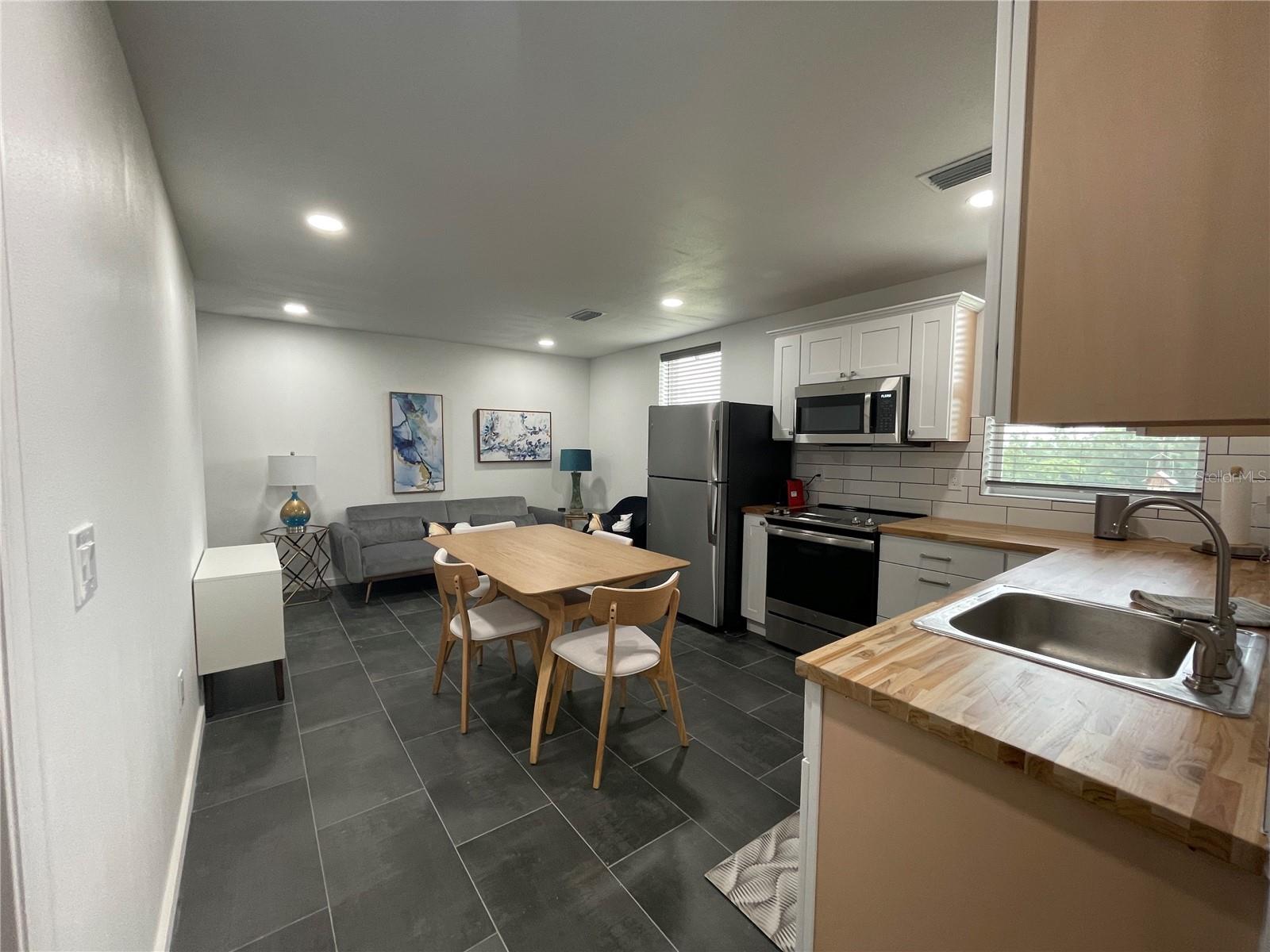 33740 LARKIN RD, DADE CITY, FL, 33523