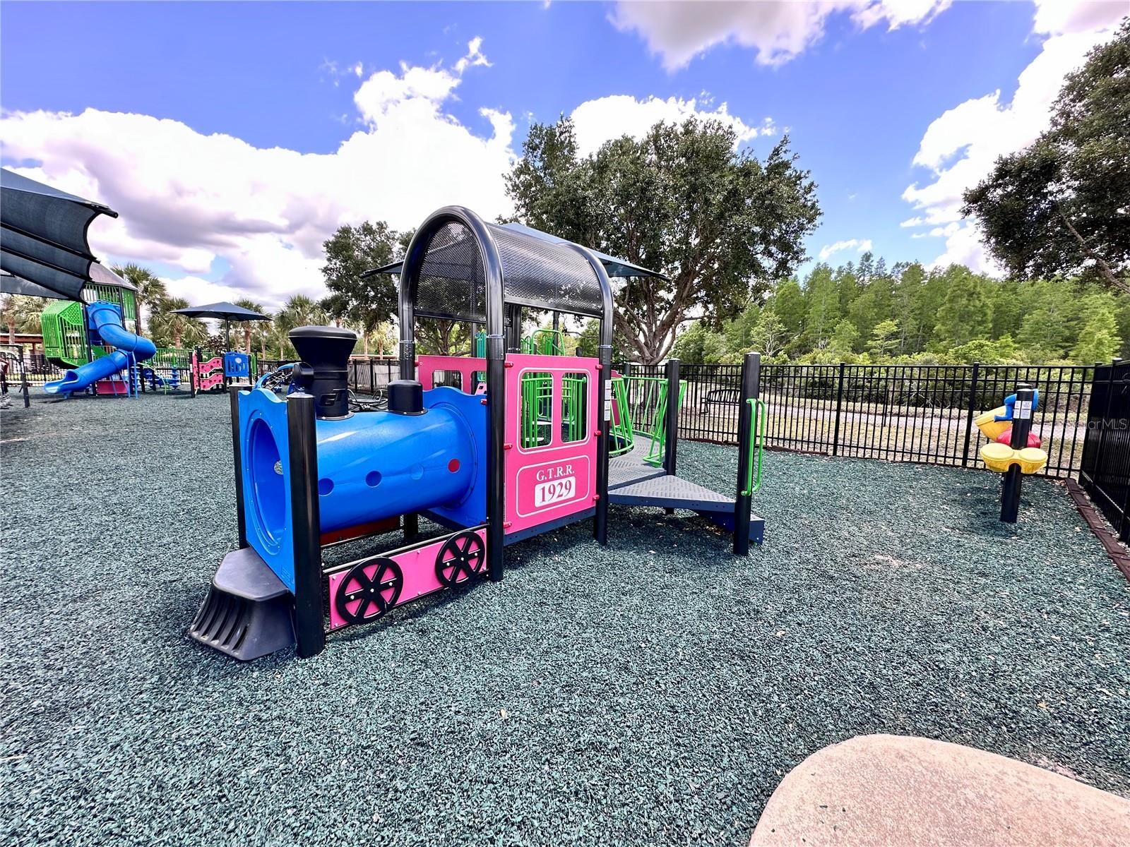 18353 HOLLAND HOUSE LOOP, LAND O LAKES, FL, 34638