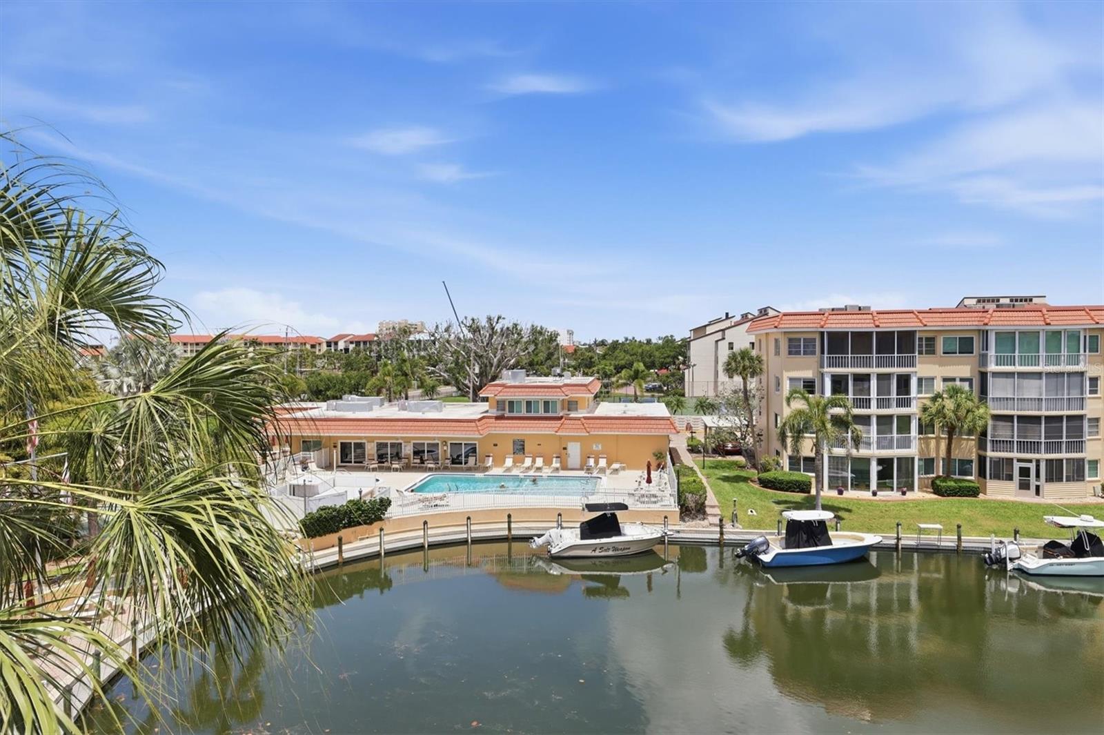 1215 S PORTOFINO DR #406, SARASOTA, FL, 34242