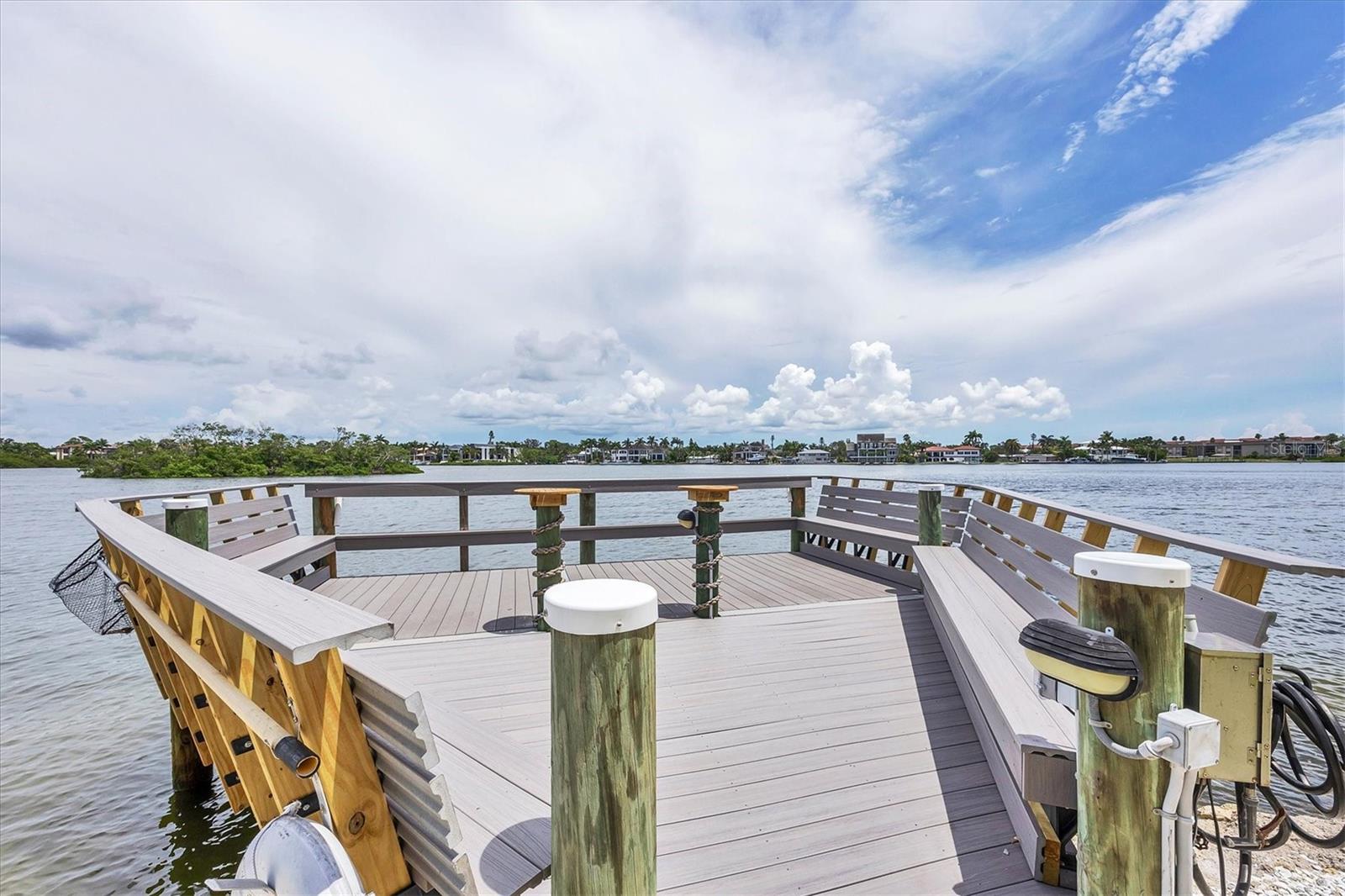 1215 S PORTOFINO DR #406, SARASOTA, FL, 34242