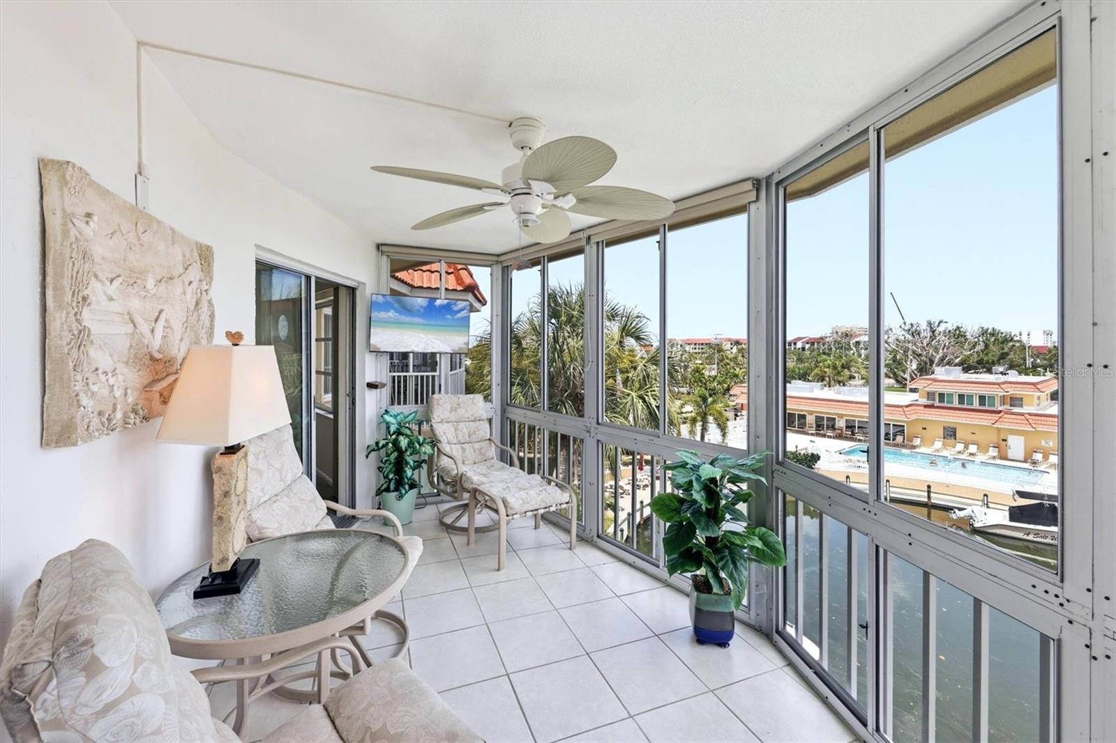 1215 S PORTOFINO DR #406, SARASOTA, FL, 34242