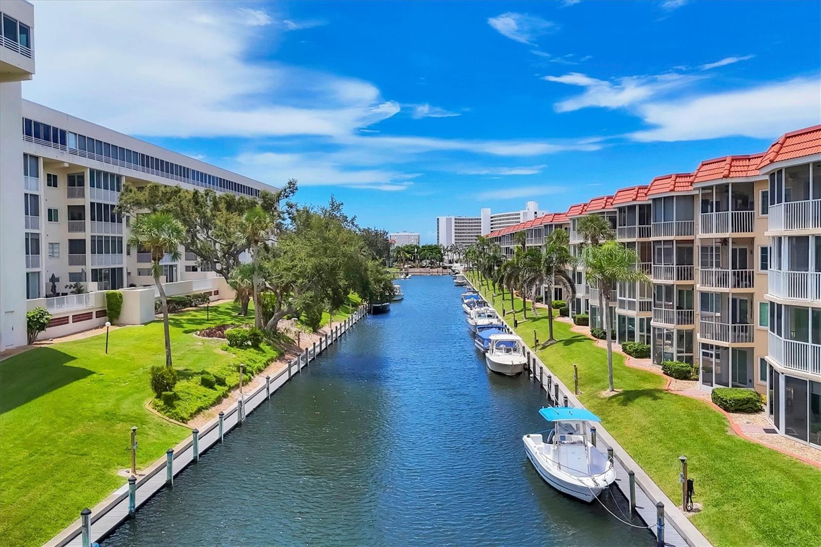 1215 S PORTOFINO DR #406, SARASOTA, FL, 34242