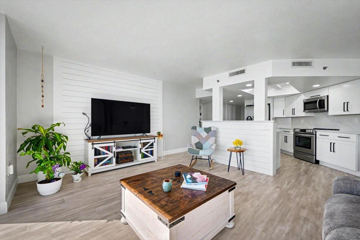 1 OCEANS WEST BLVD #22A3, DAYTONA BEACH, FL, 32118