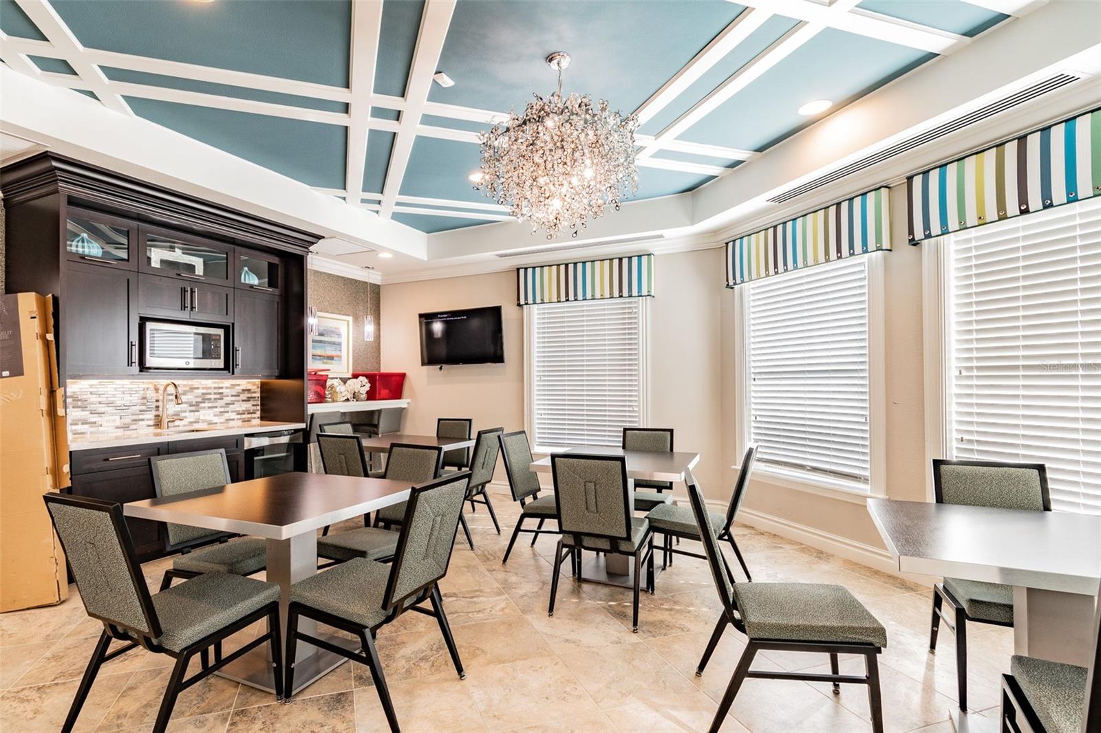 6870 TALAMORE DR, WESLEY CHAPEL, FL, 33545