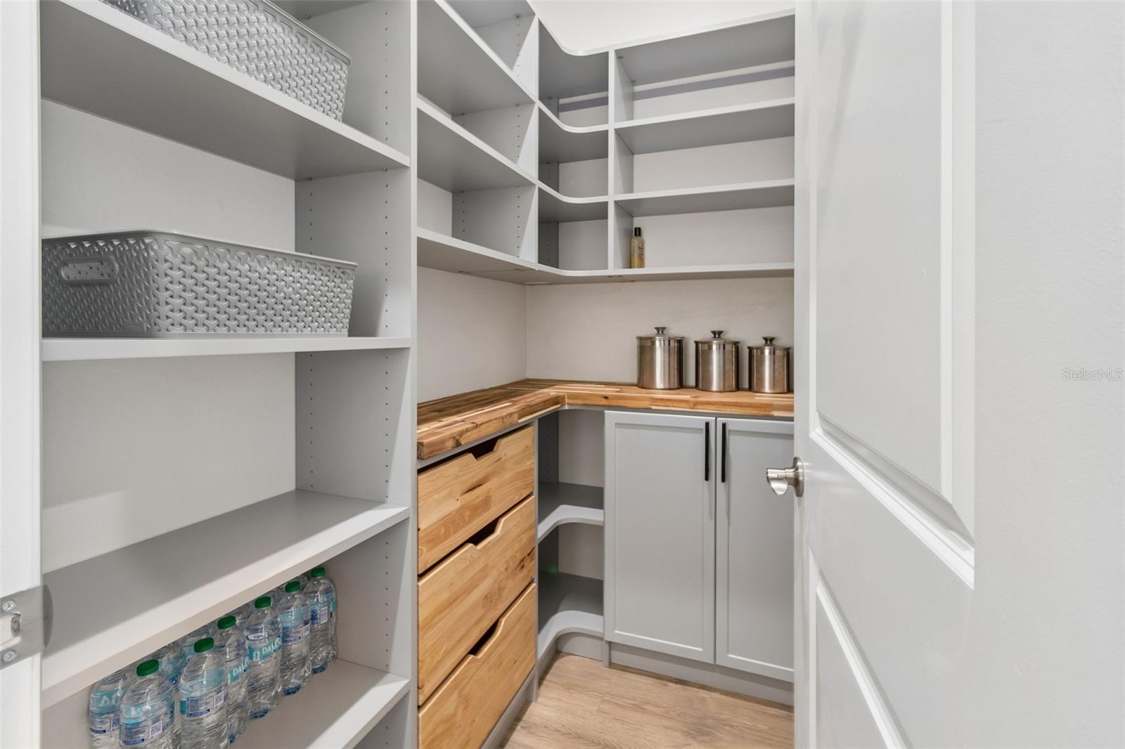 6870 TALAMORE DR, WESLEY CHAPEL, FL, 33545