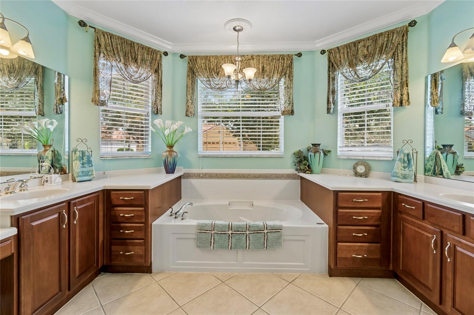 632 SHOREHAVEN DR, POINCIANA, FL, 34759