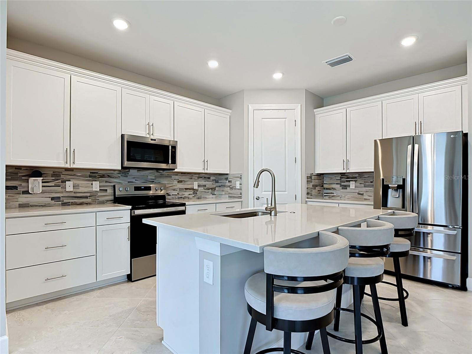 2462 GABEL OAK DR, NORTH PORT, FL, 34289