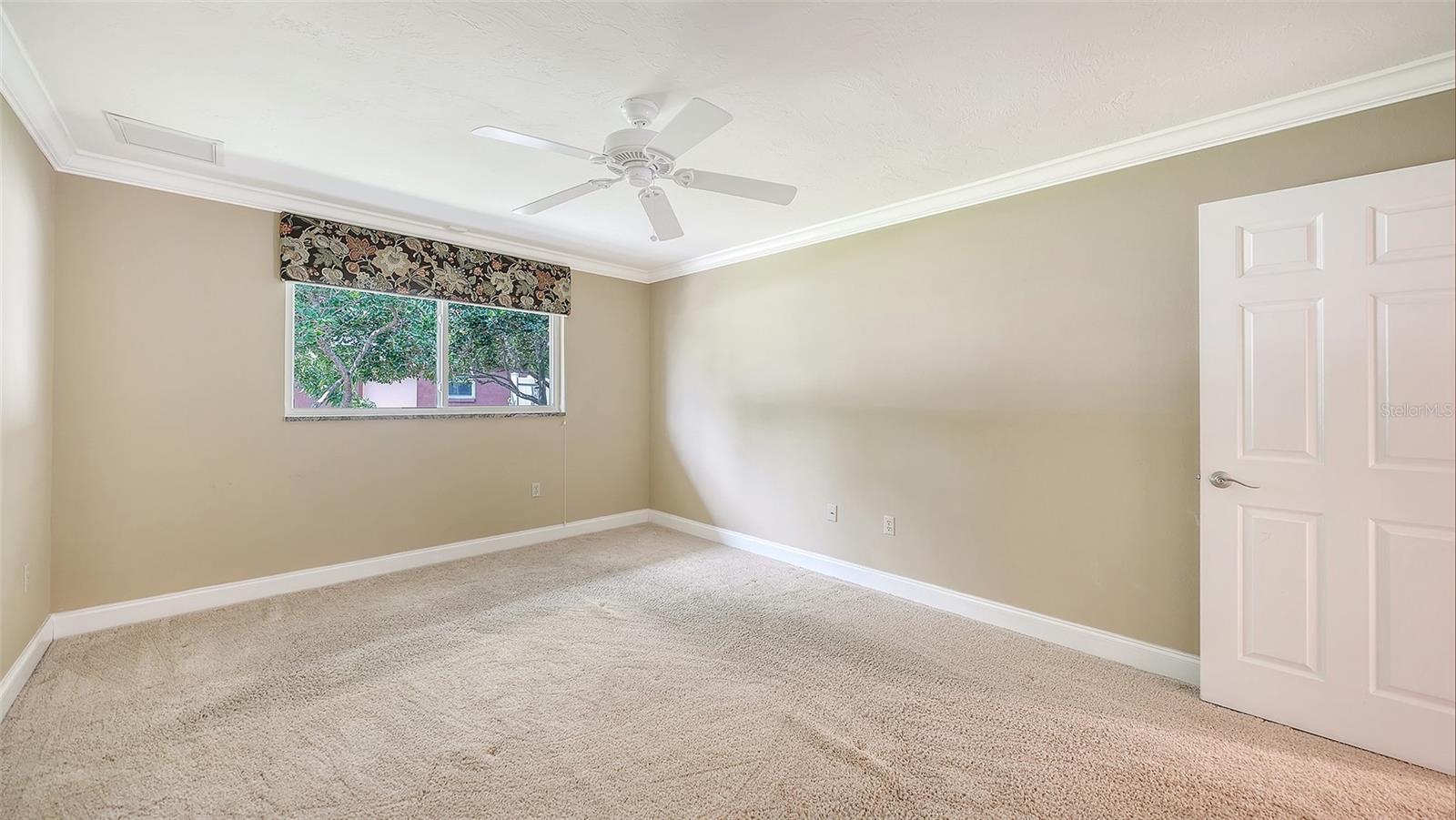 6921 COUNTRY LAKES CIR, SARASOTA, FL, 34243