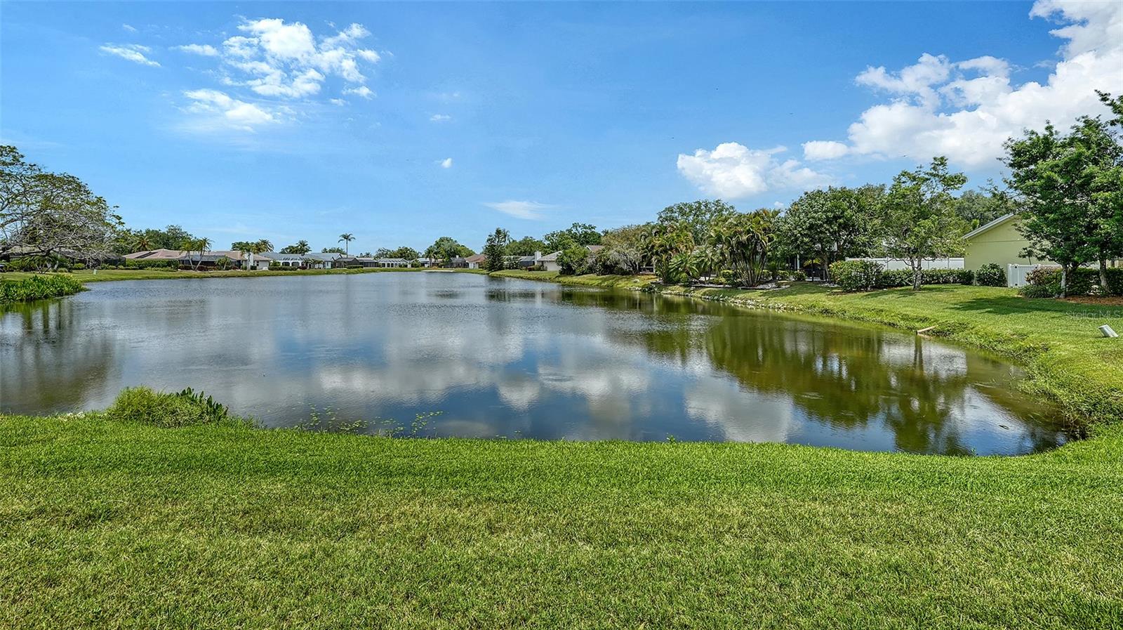 6921 COUNTRY LAKES CIR, SARASOTA, FL, 34243