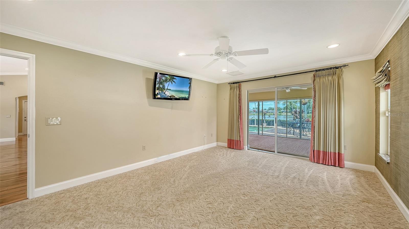 6921 COUNTRY LAKES CIR, SARASOTA, FL, 34243